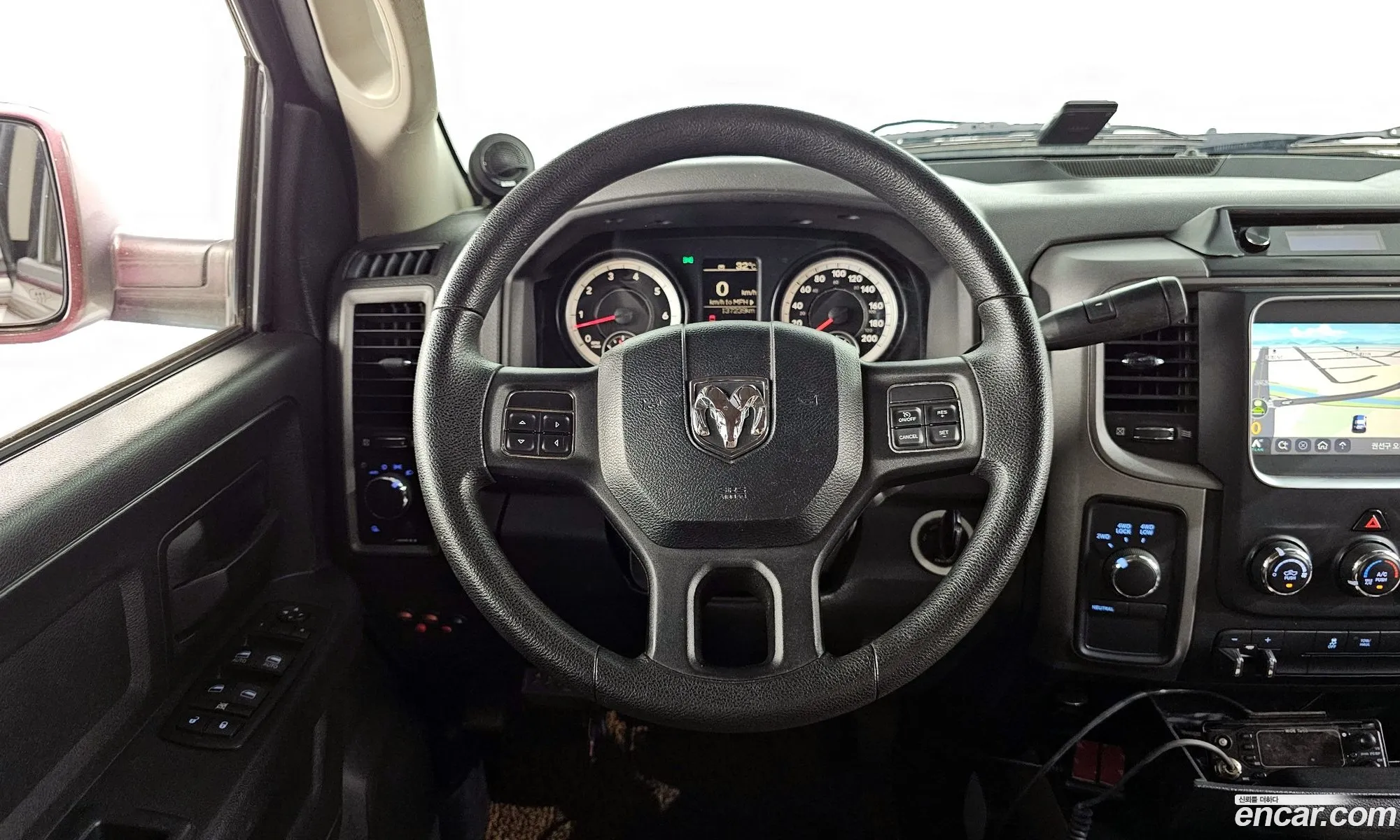 Dodge Ram Pickup 2014 11111111111111111 — 17