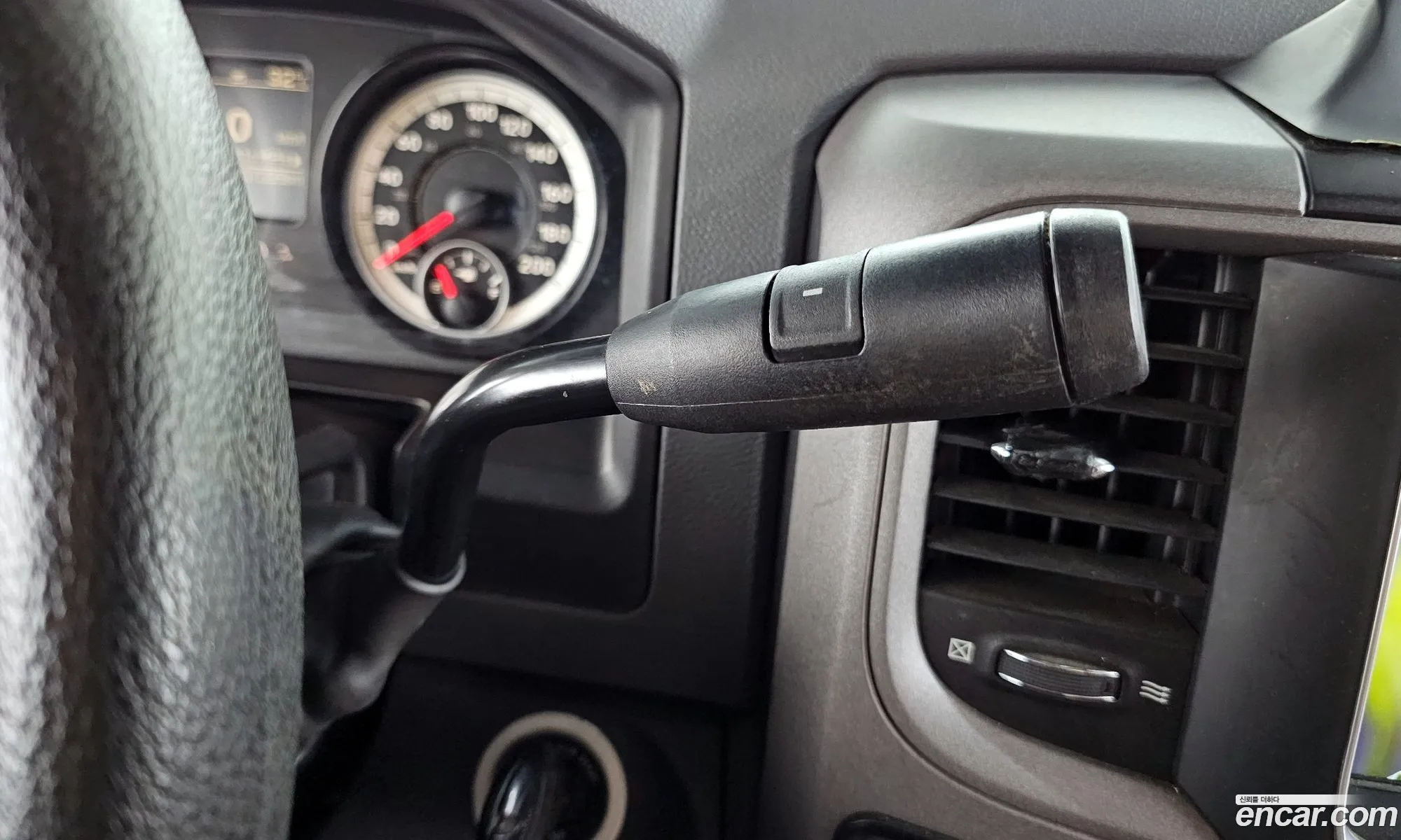 Dodge Ram Pickup 2014 11111111111111111 — 14