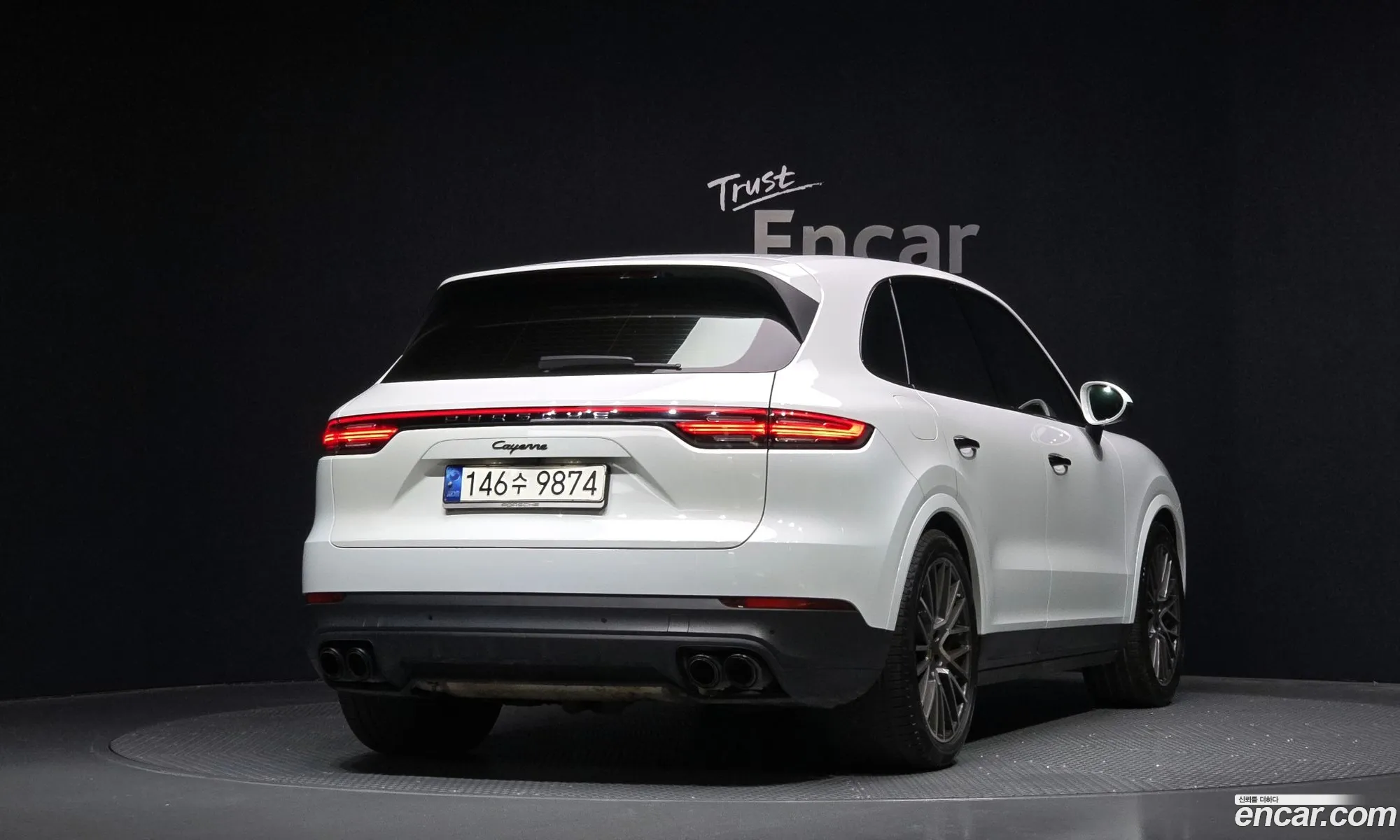 Porsche Cayenne 2021 — 16