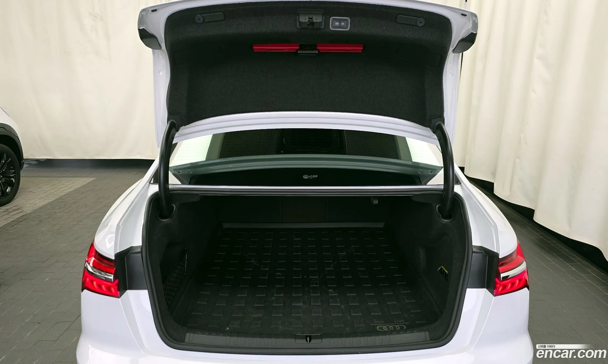 Audi A6 2021 WAUZZZF2XMN008350 — 20