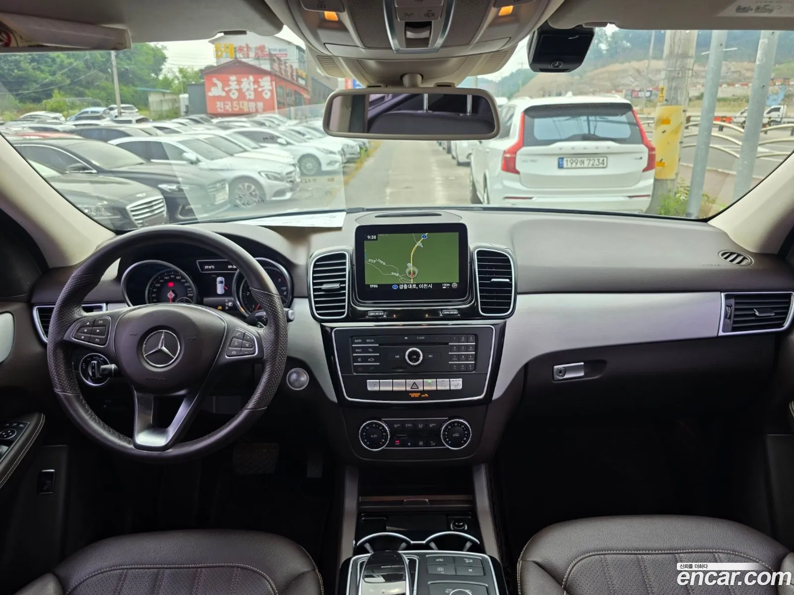 Mercedes-Benz GLE-Class W166 2018 — 13