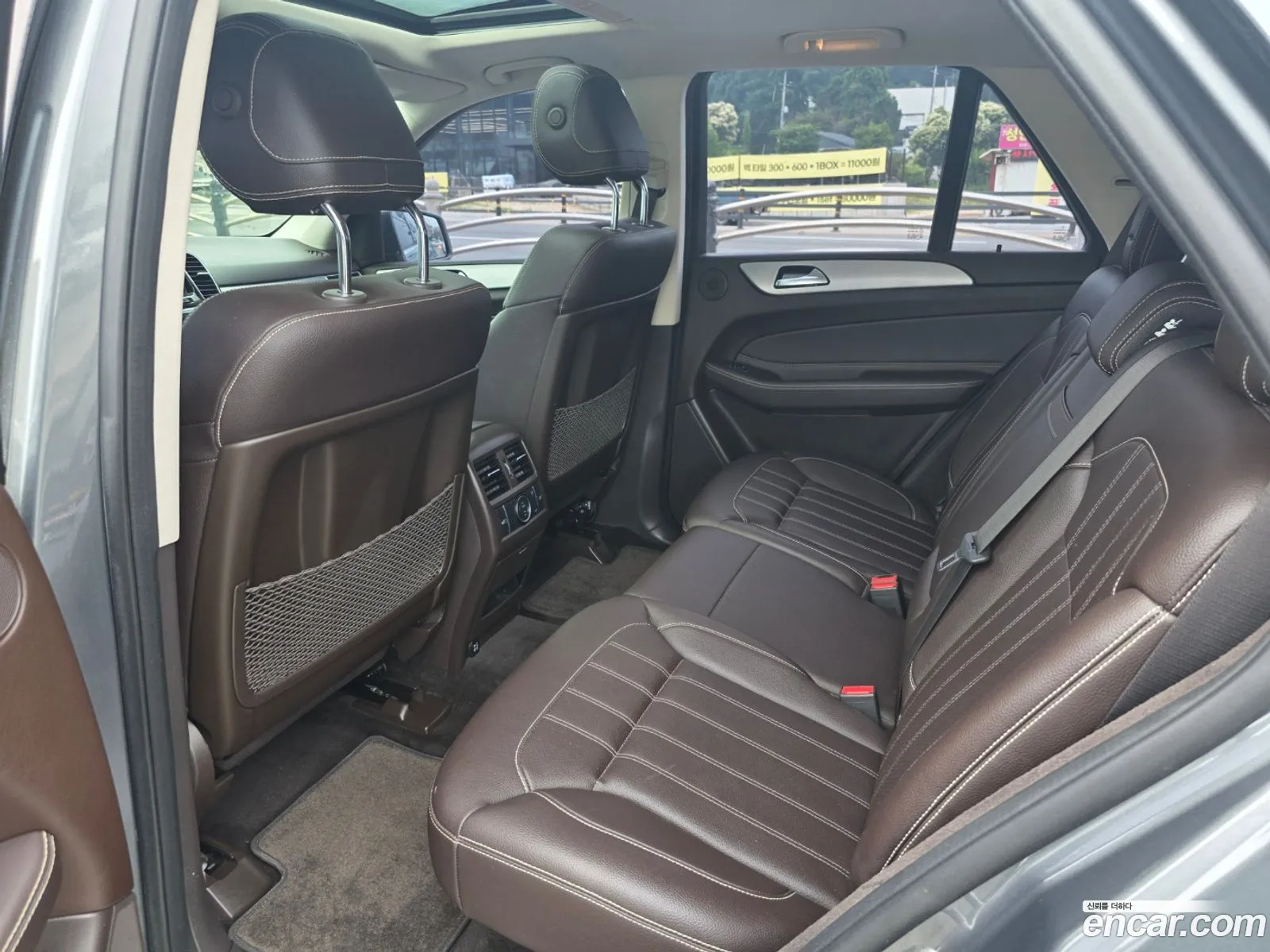 Mercedes-Benz GLE-Class W166 2018 — 15
