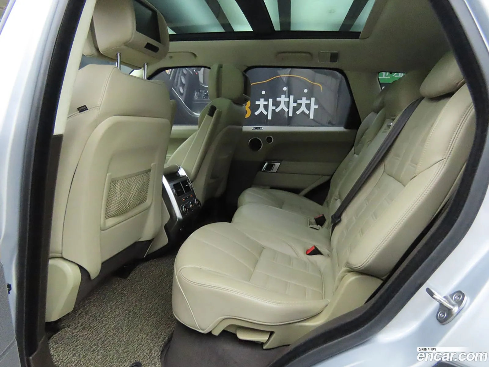 Land Rover Range Rover Sport 2016 — 12