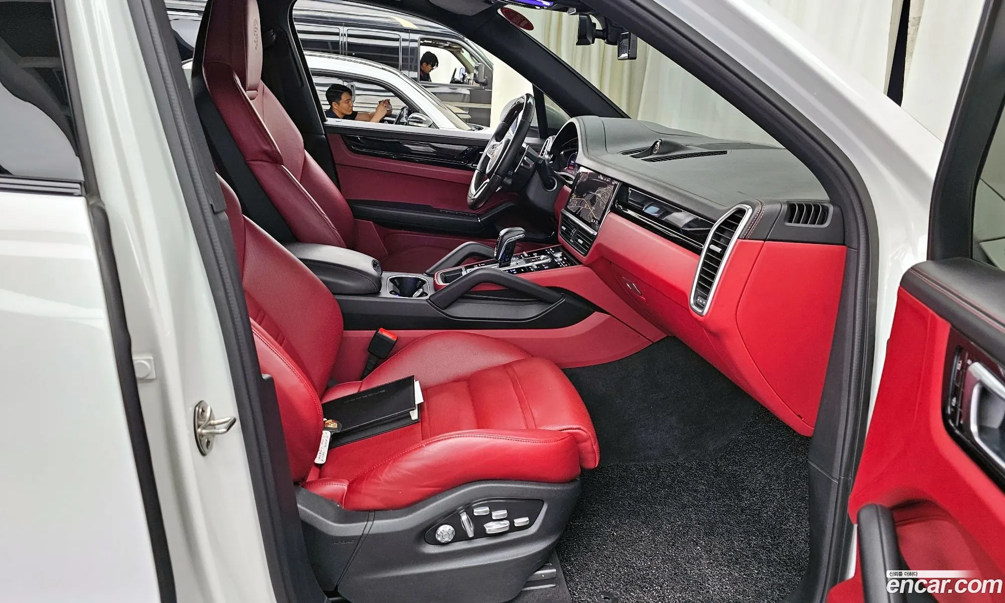 Porsche Cayenne 2021 — 8