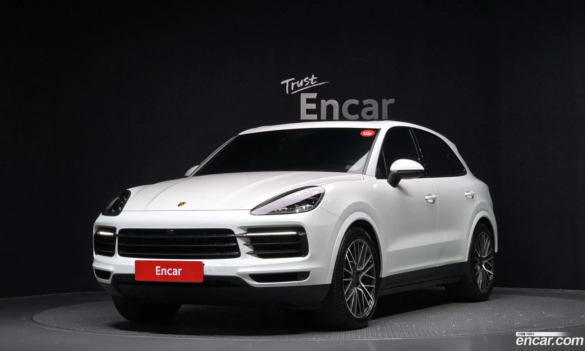 Porsche Cayenne 2021 — 9