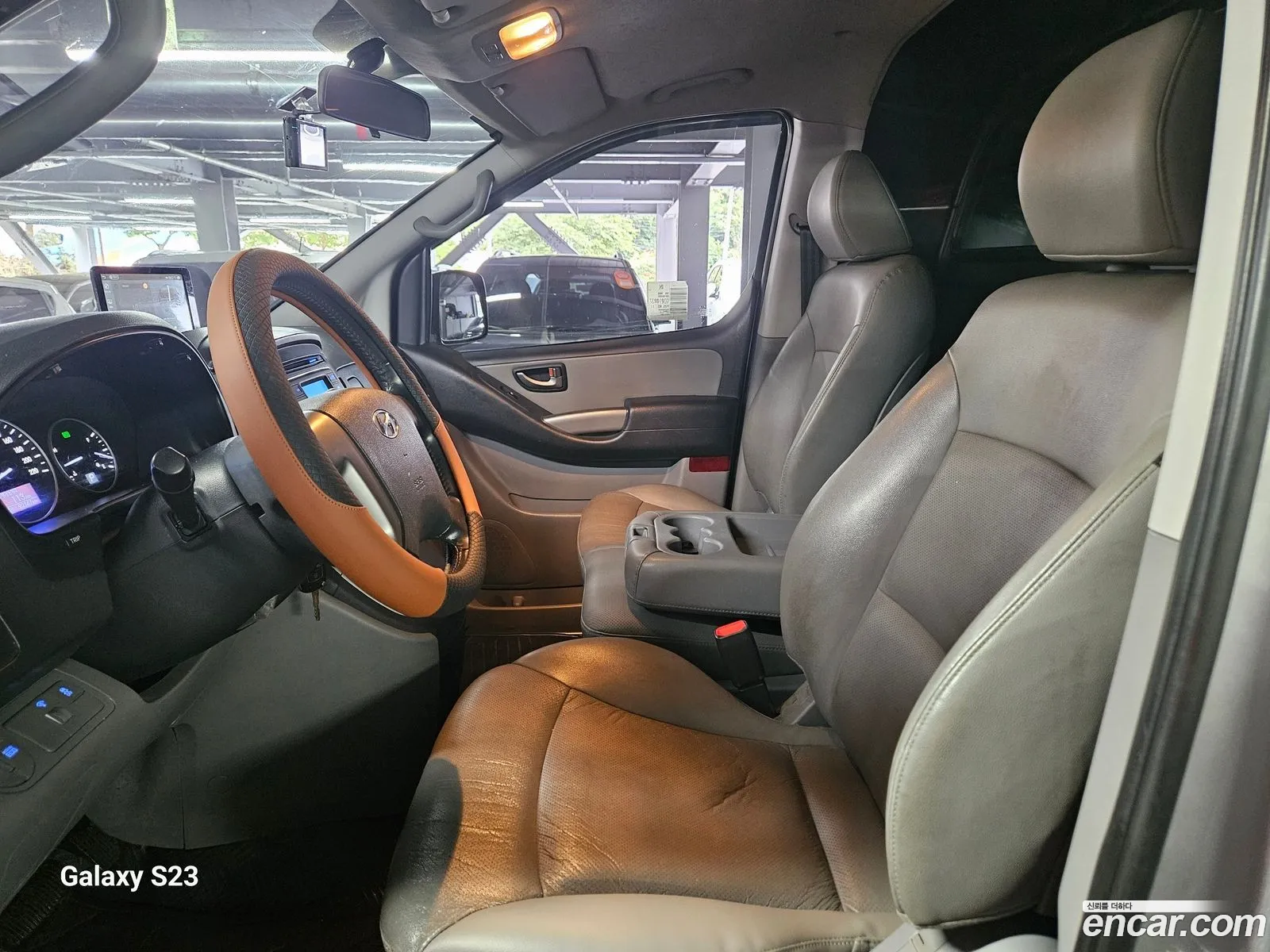 Hyundai Grand Starex 2018 — 12