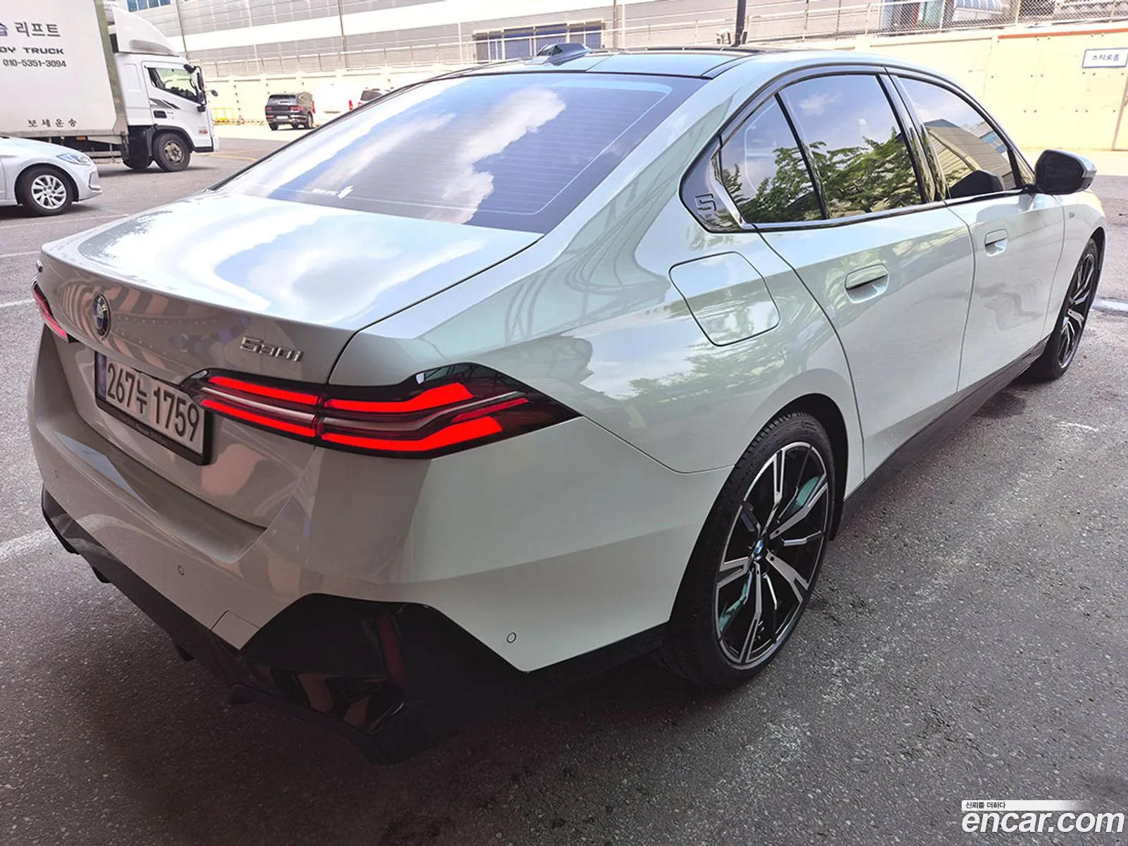 BMW 5 Series 2025 — 3