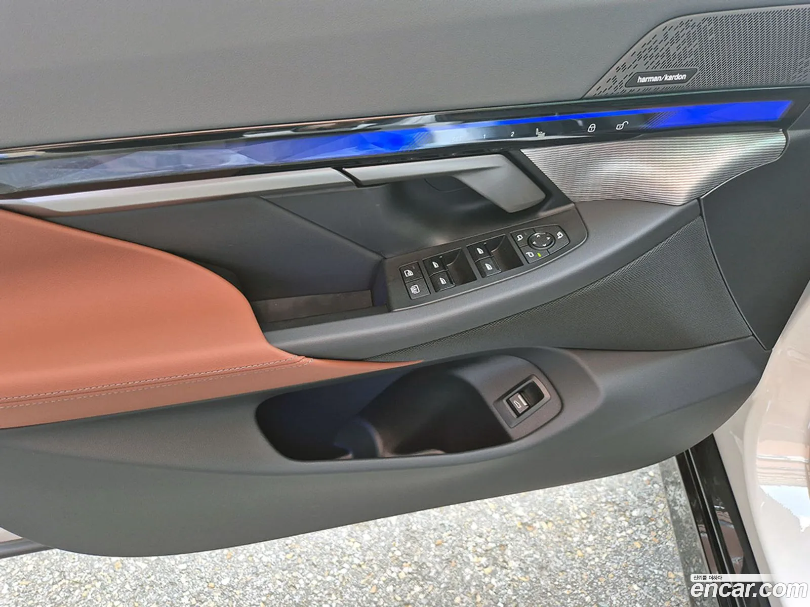 BMW 5 Series 2025 — 8
