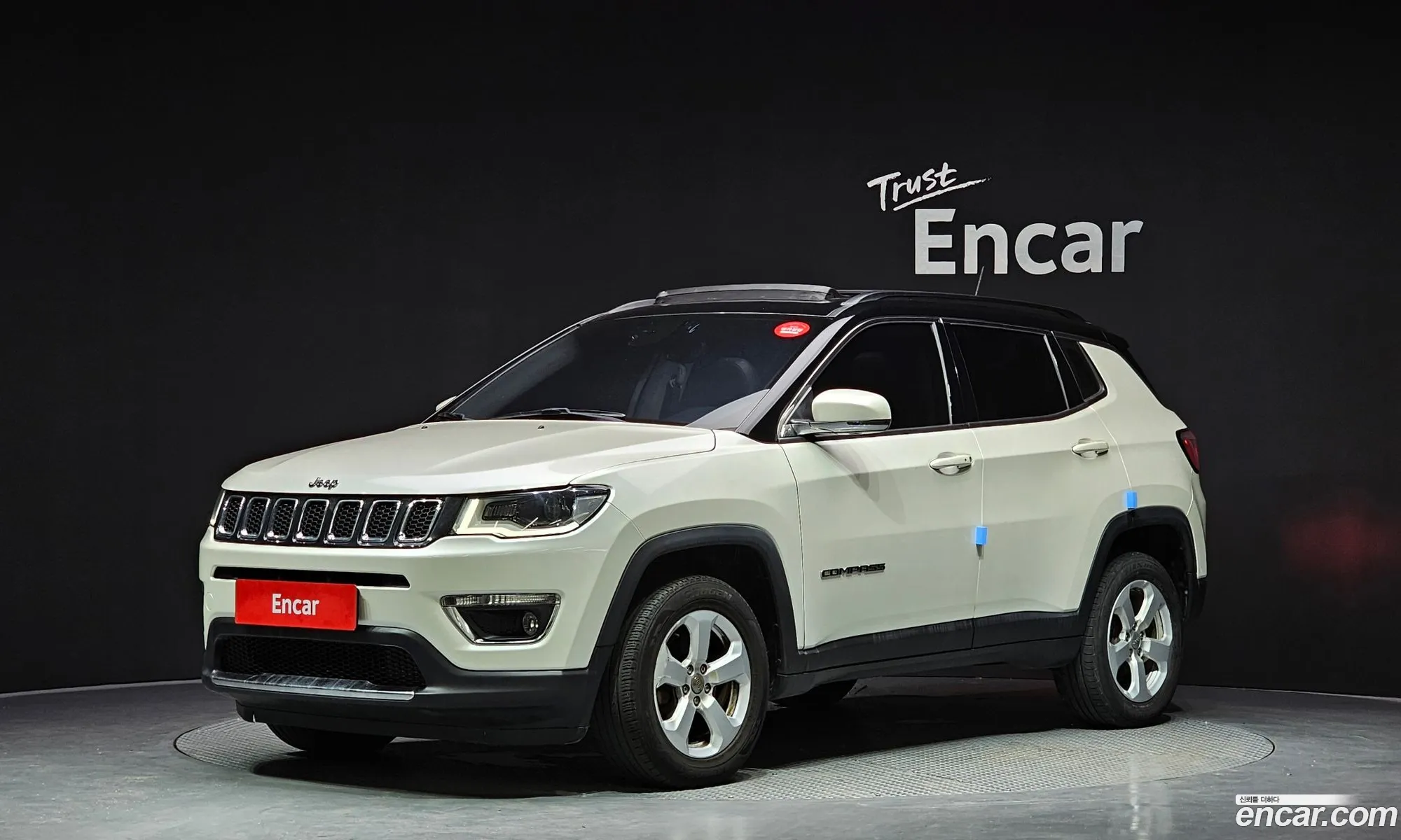 Jeep Compass 2019 3C4NJDCB2KT598234 — 12
