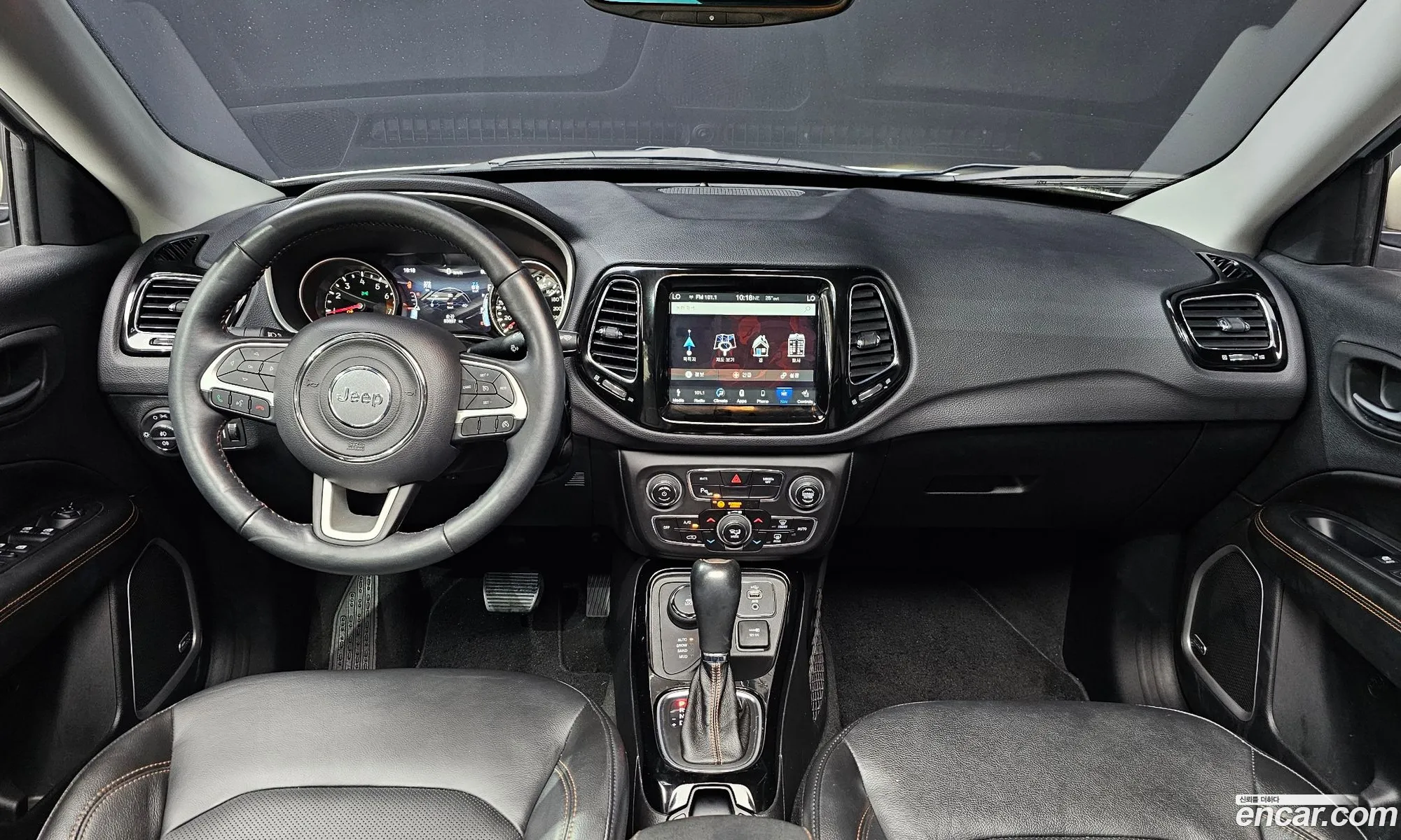 Jeep Compass 2019 3C4NJDCB2KT598234 — 11