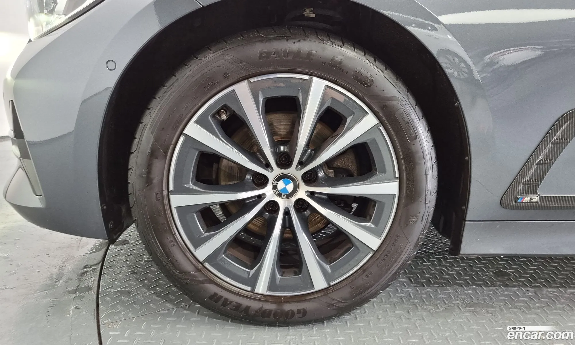 BMW 3 Series 2019 WBA5V5101KAJ55427 — 16