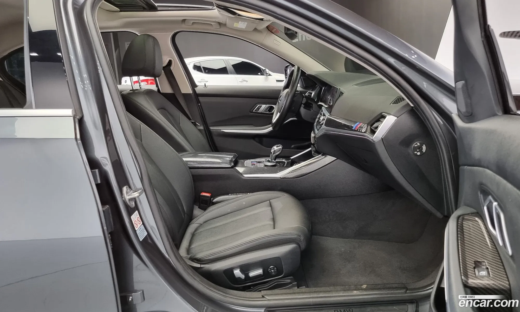 BMW 3 Series 2019 WBA5V5101KAJ55427 — 20