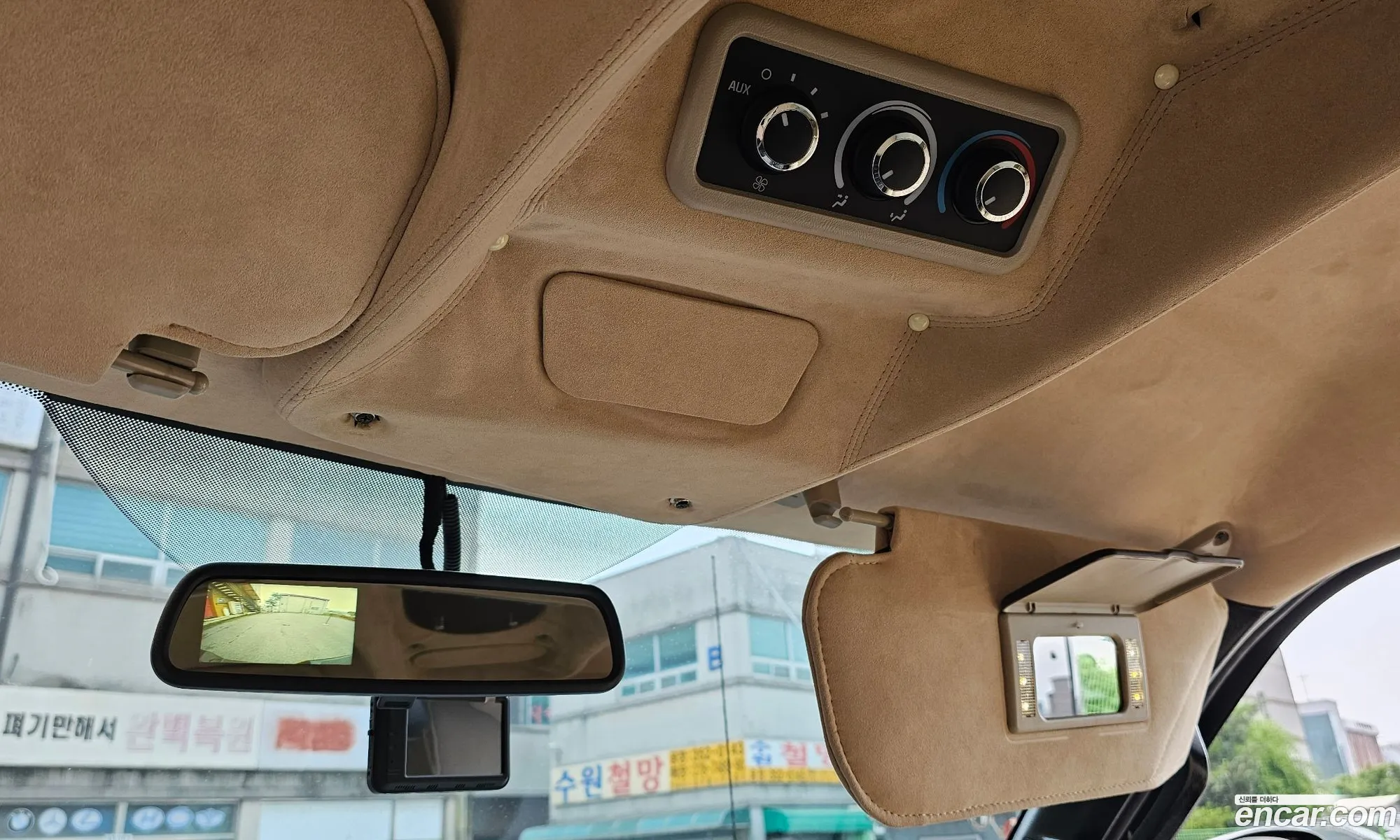 Chevrolet Express Van 2017 1GCWGBFG000000000 — 4
