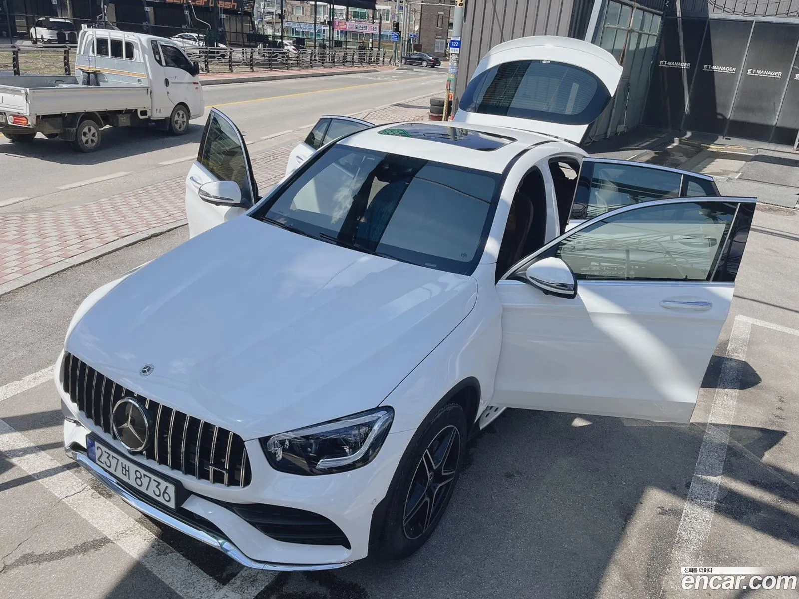Mercedes-Benz GLC-Class X253 2023 — 14