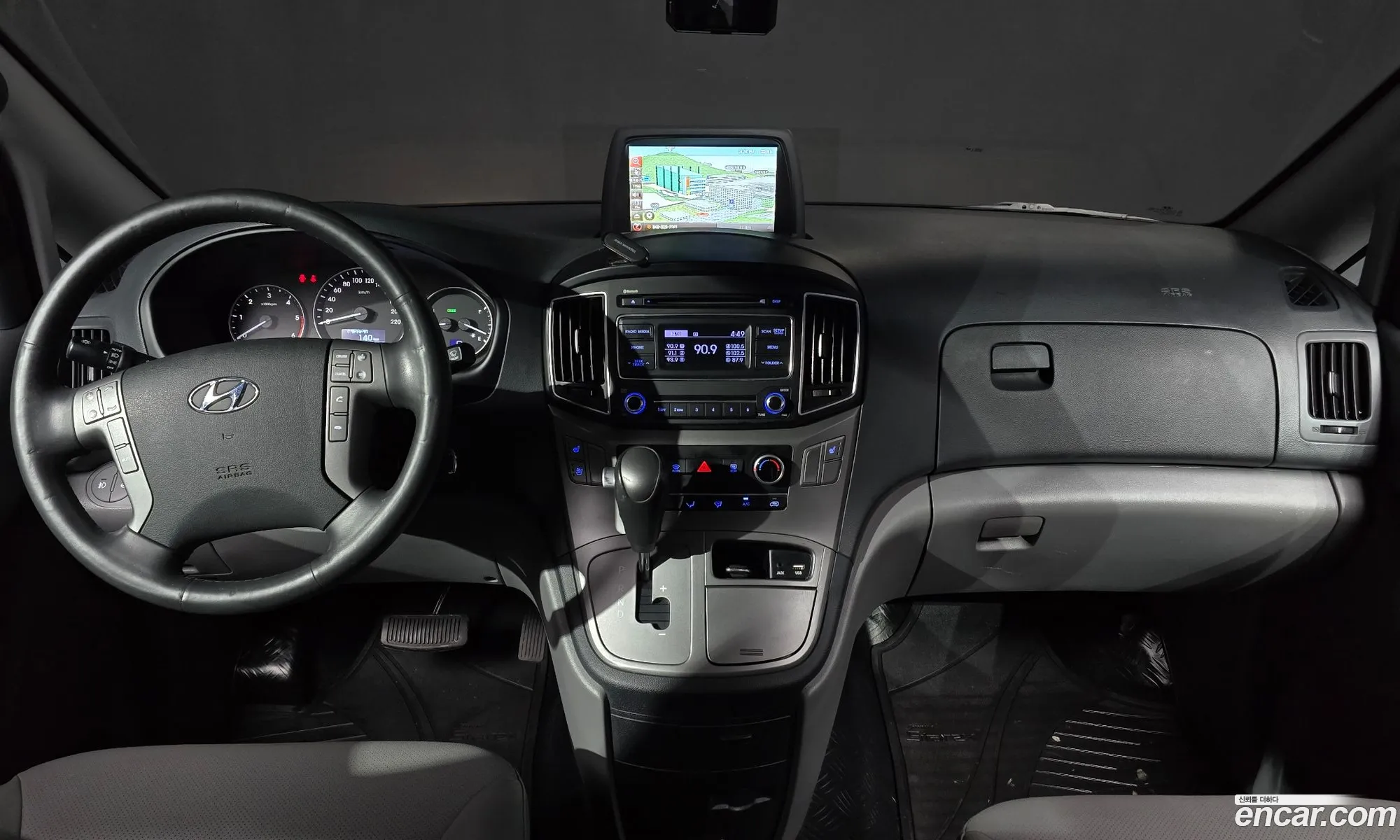 Hyundai Grand Starex 2018 — 19