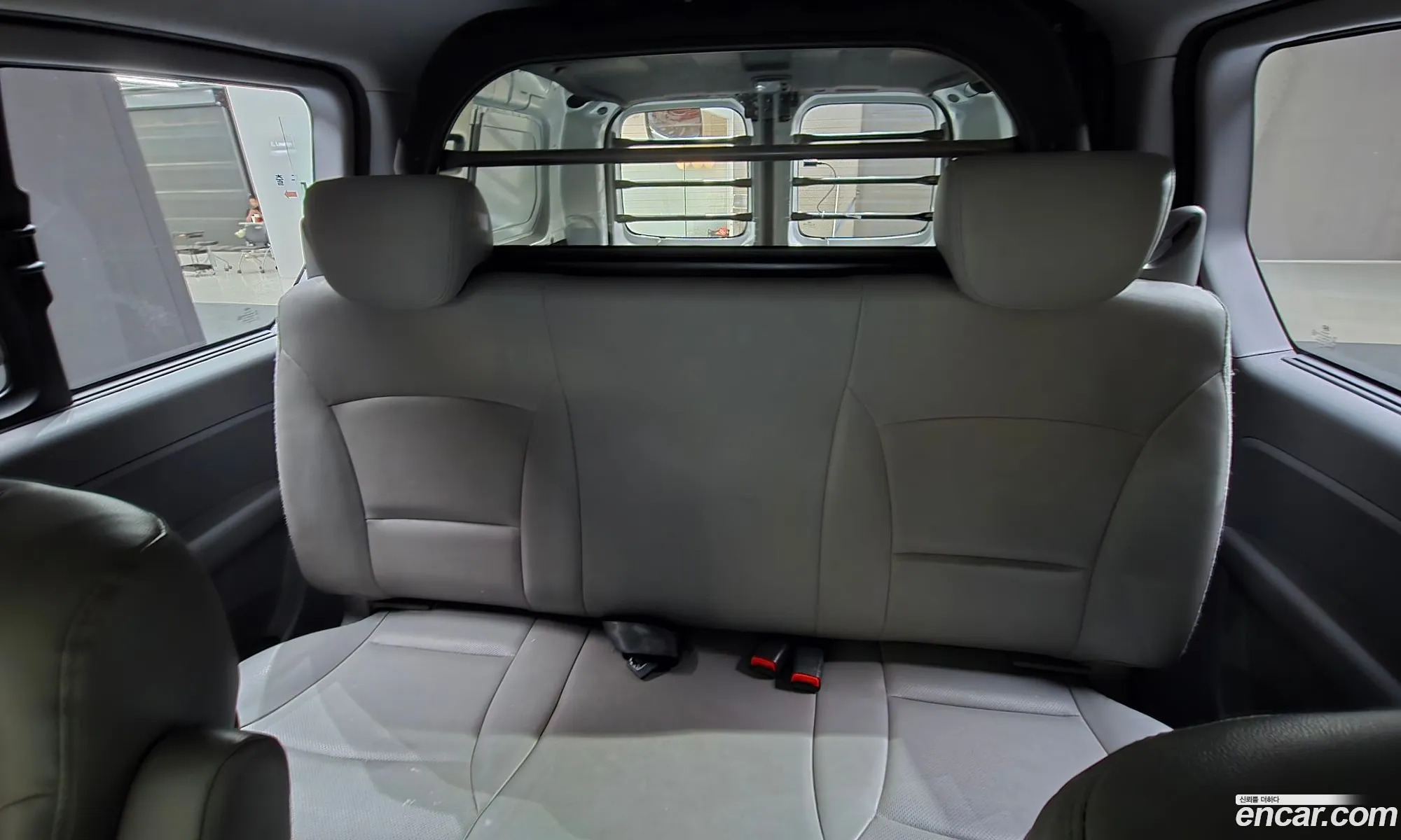 Hyundai Grand Starex 2018 — 11