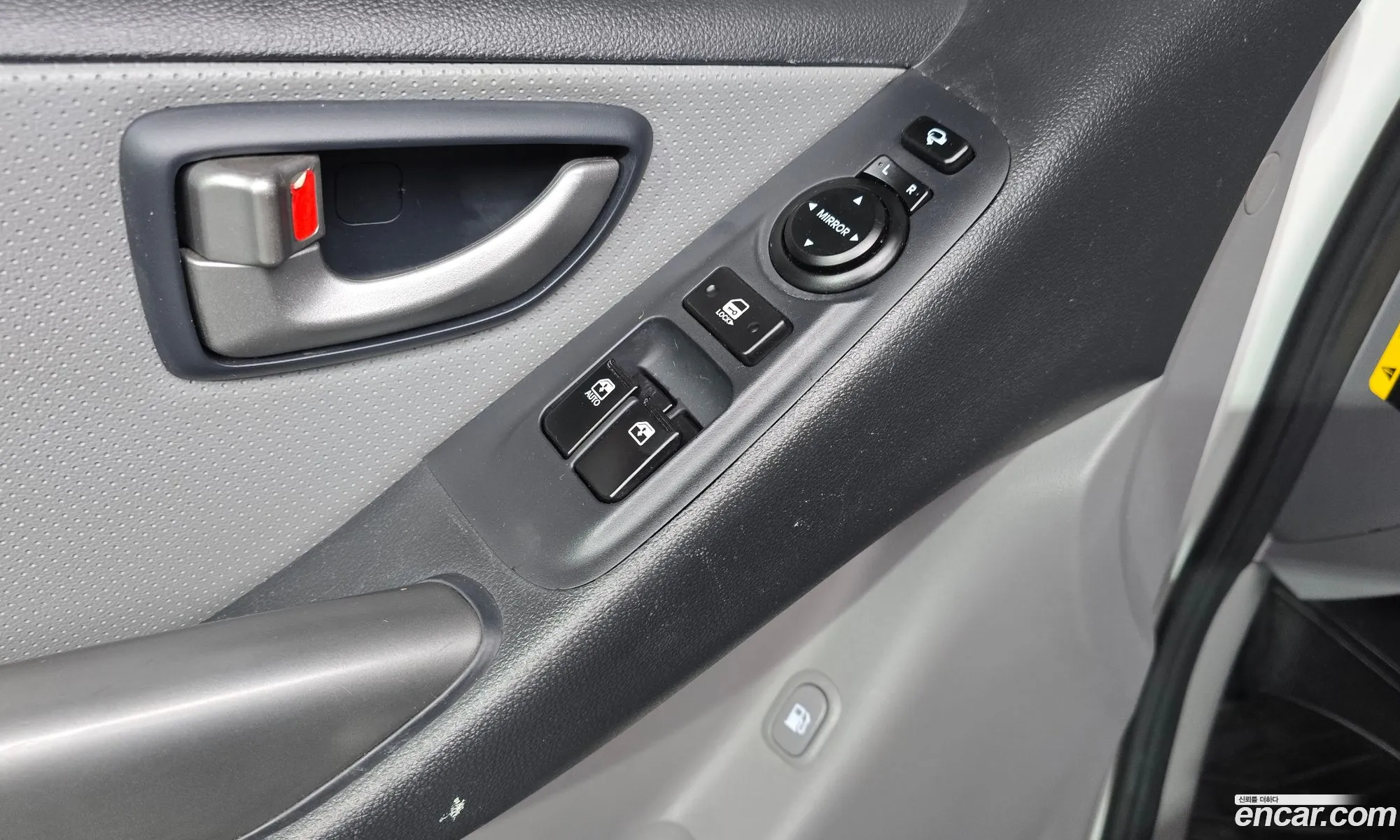 Hyundai Grand Starex 2018 — 13