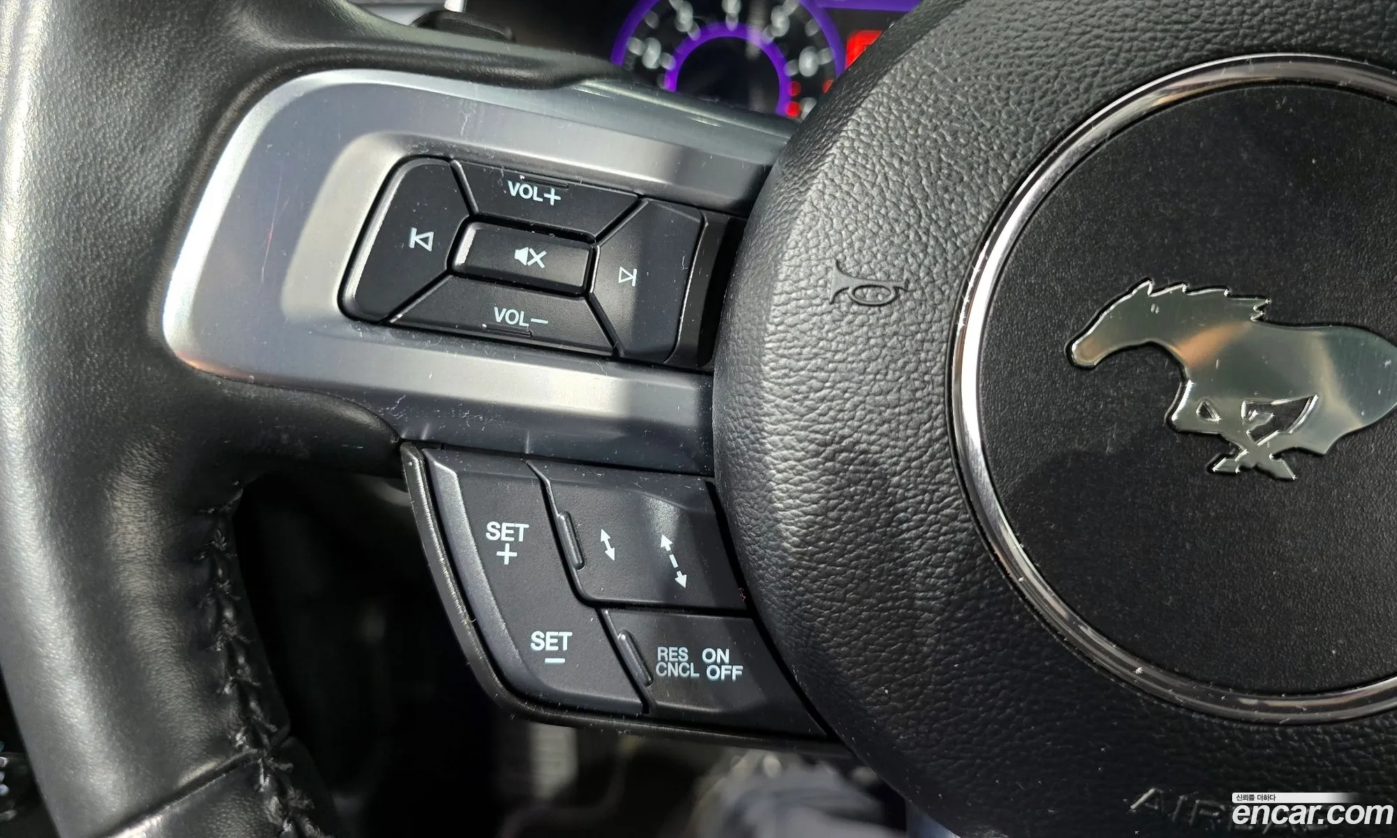 Ford Mustang 2020 — 14