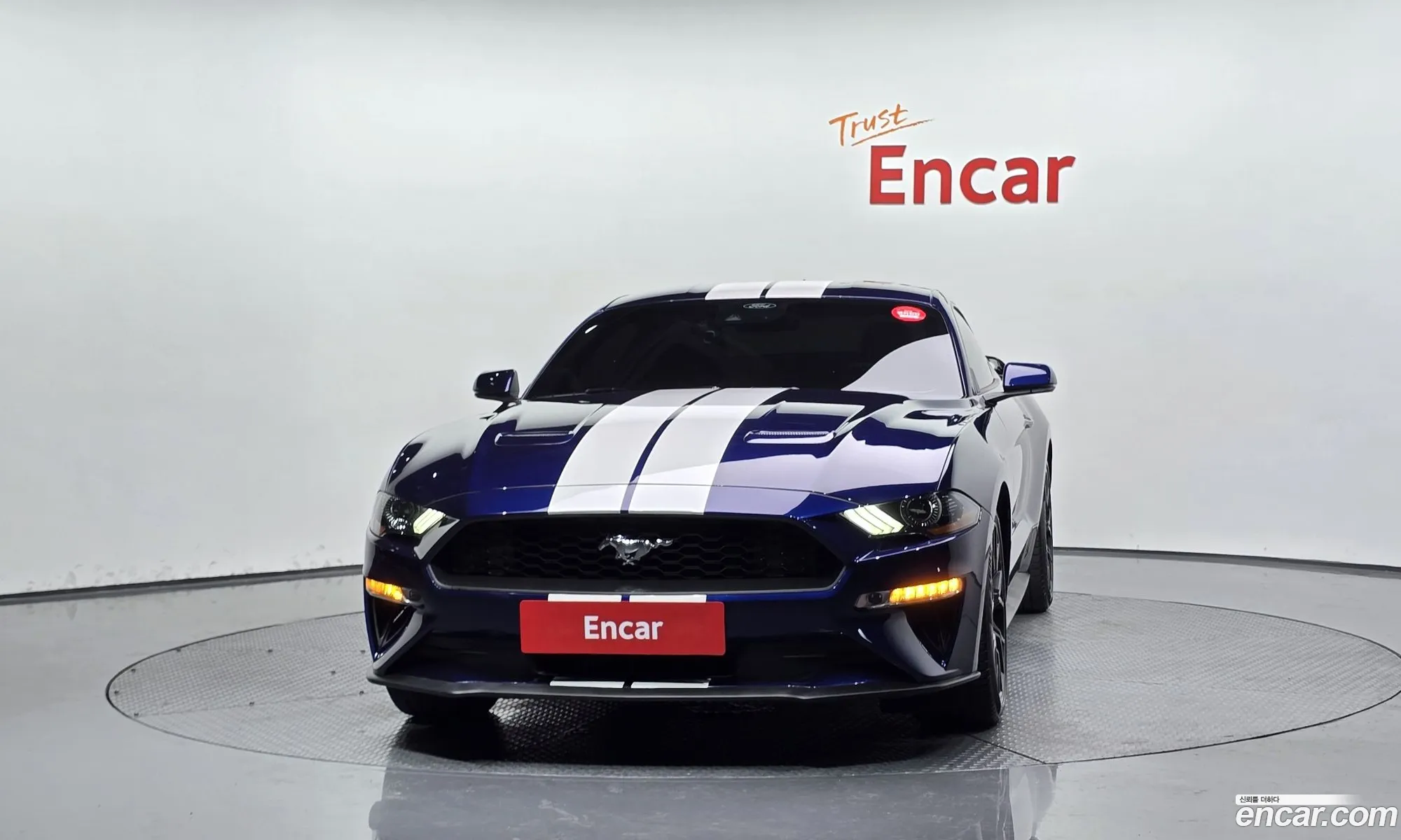 Ford Mustang 2020 — 18