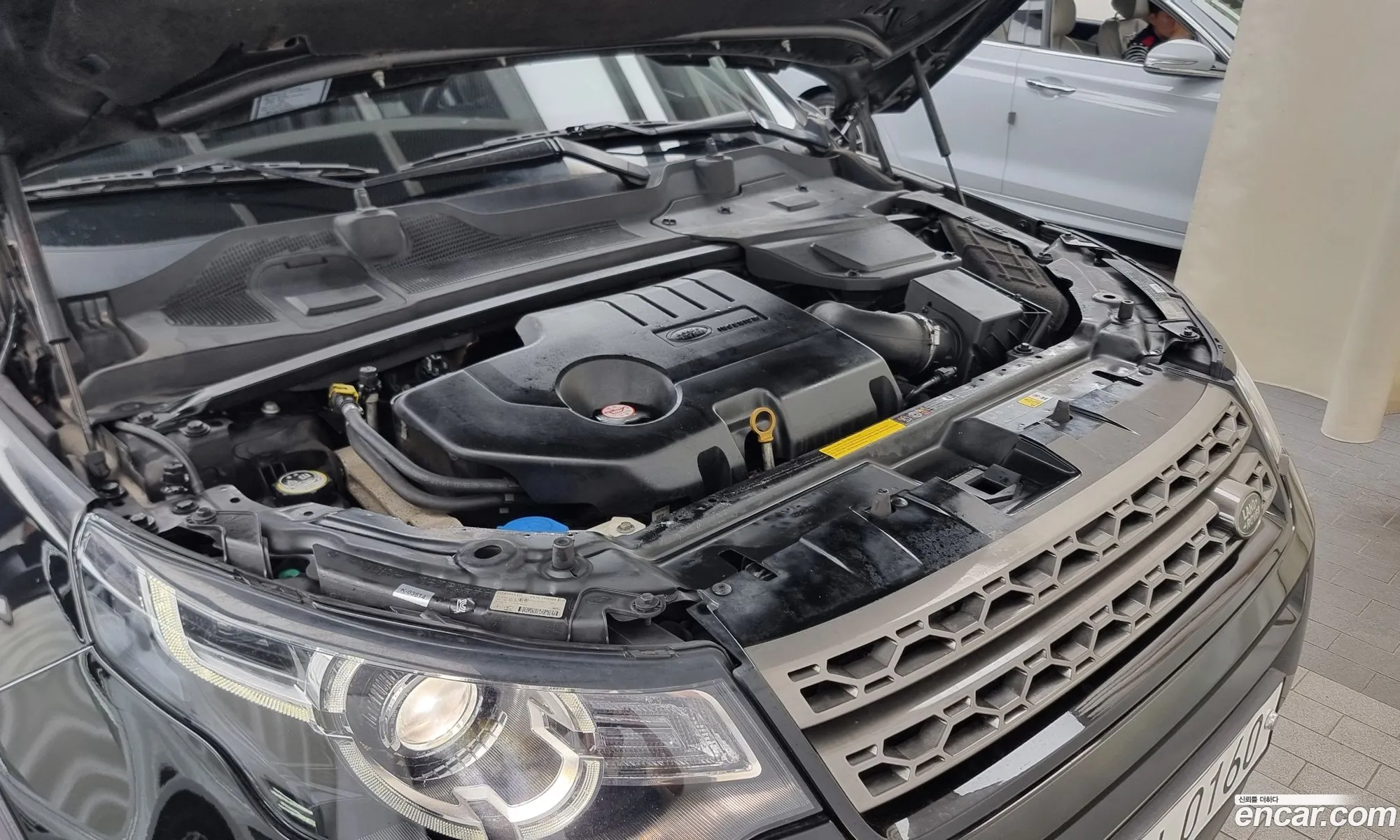 Land Rover Discovery Sport 2016 — 12