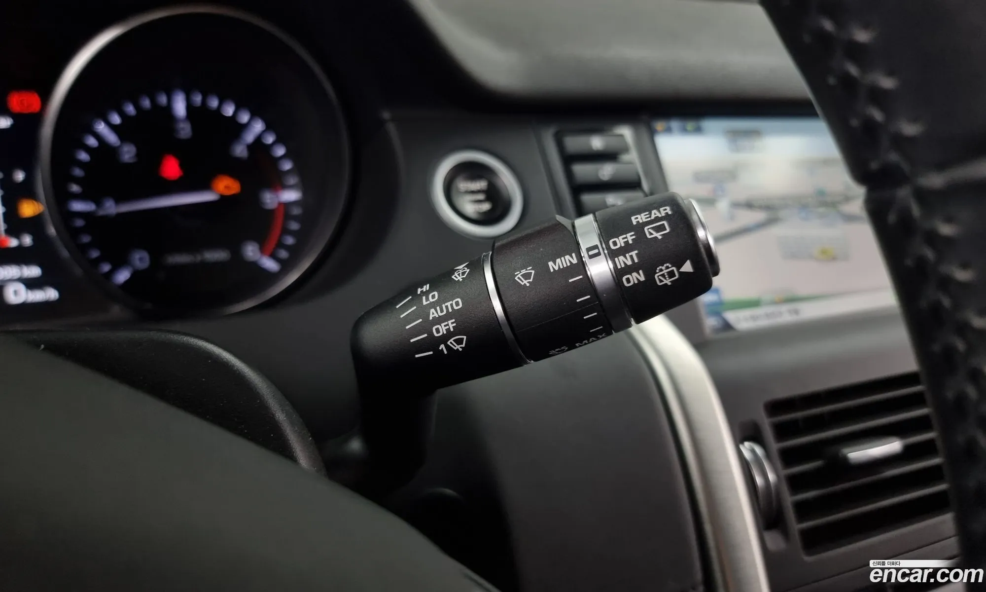 Land Rover Discovery Sport 2016 — 17