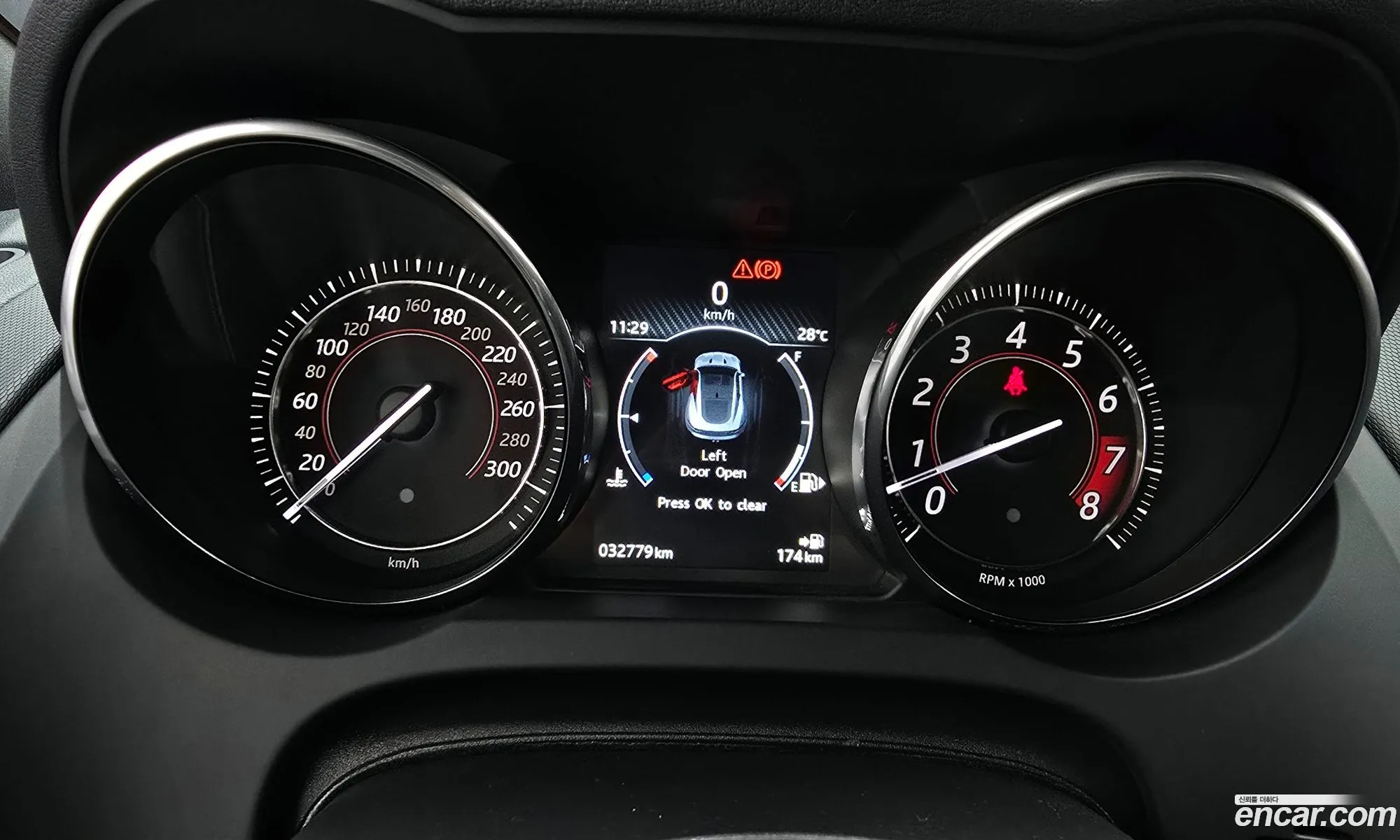 Jaguar F-Type 2015 SAJAB6064G8K20678 — 4