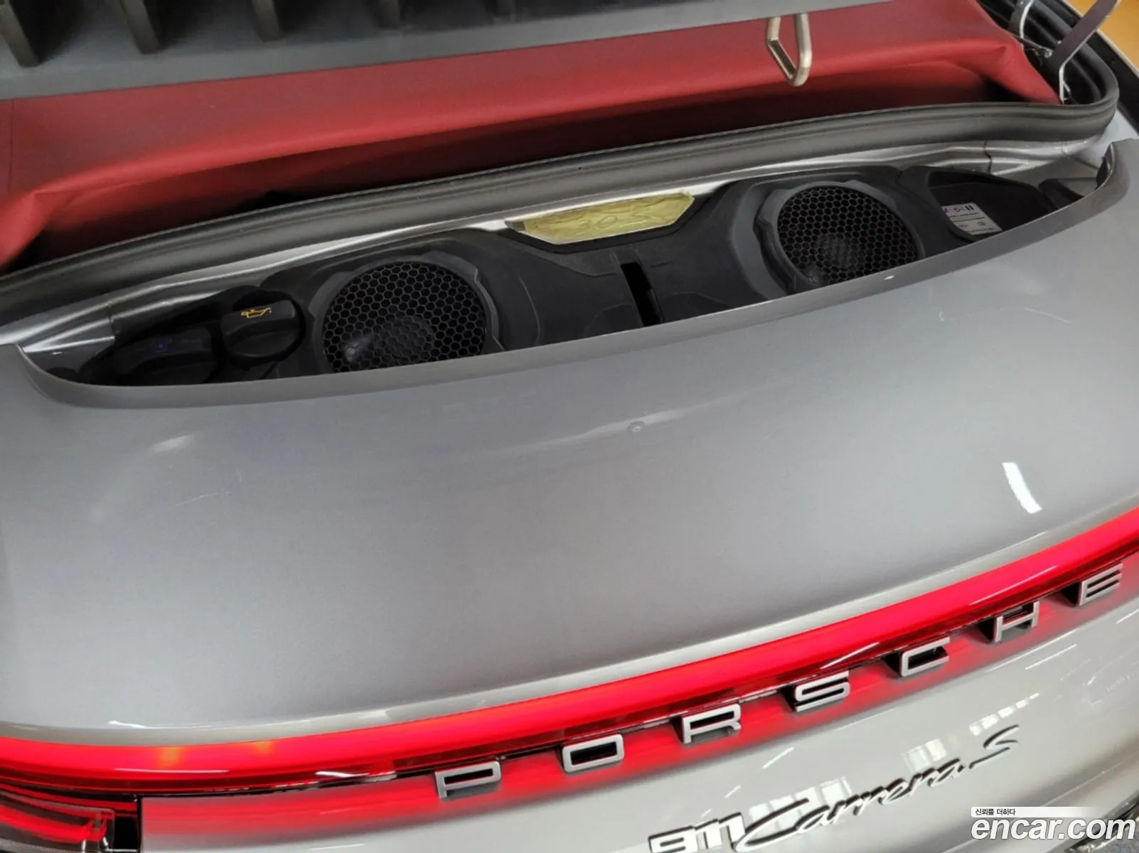 Porsche 911 2021 — 11