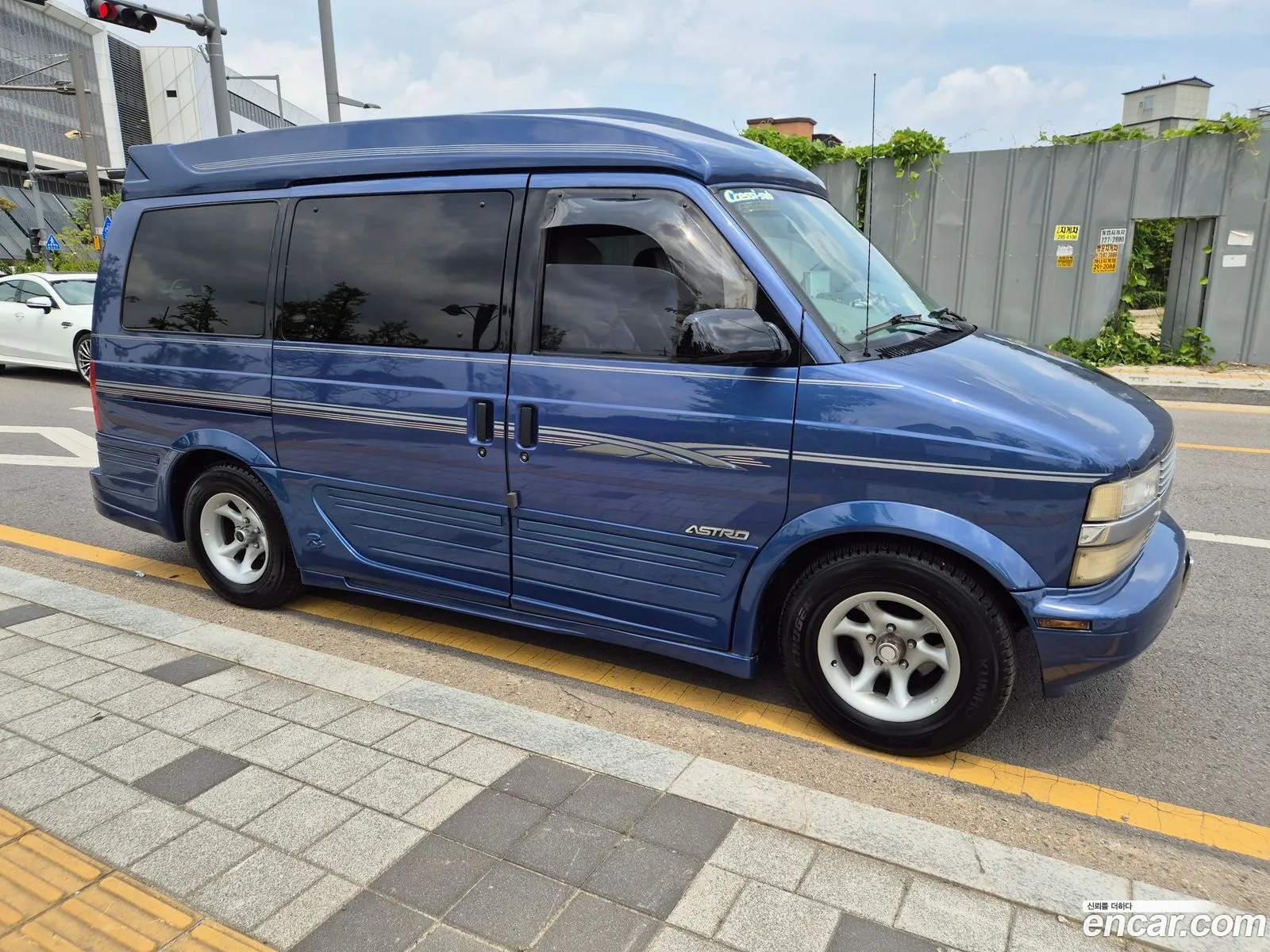 Chevrolet Astro Van 1997 1GNDM19W3VB133163 — 12
