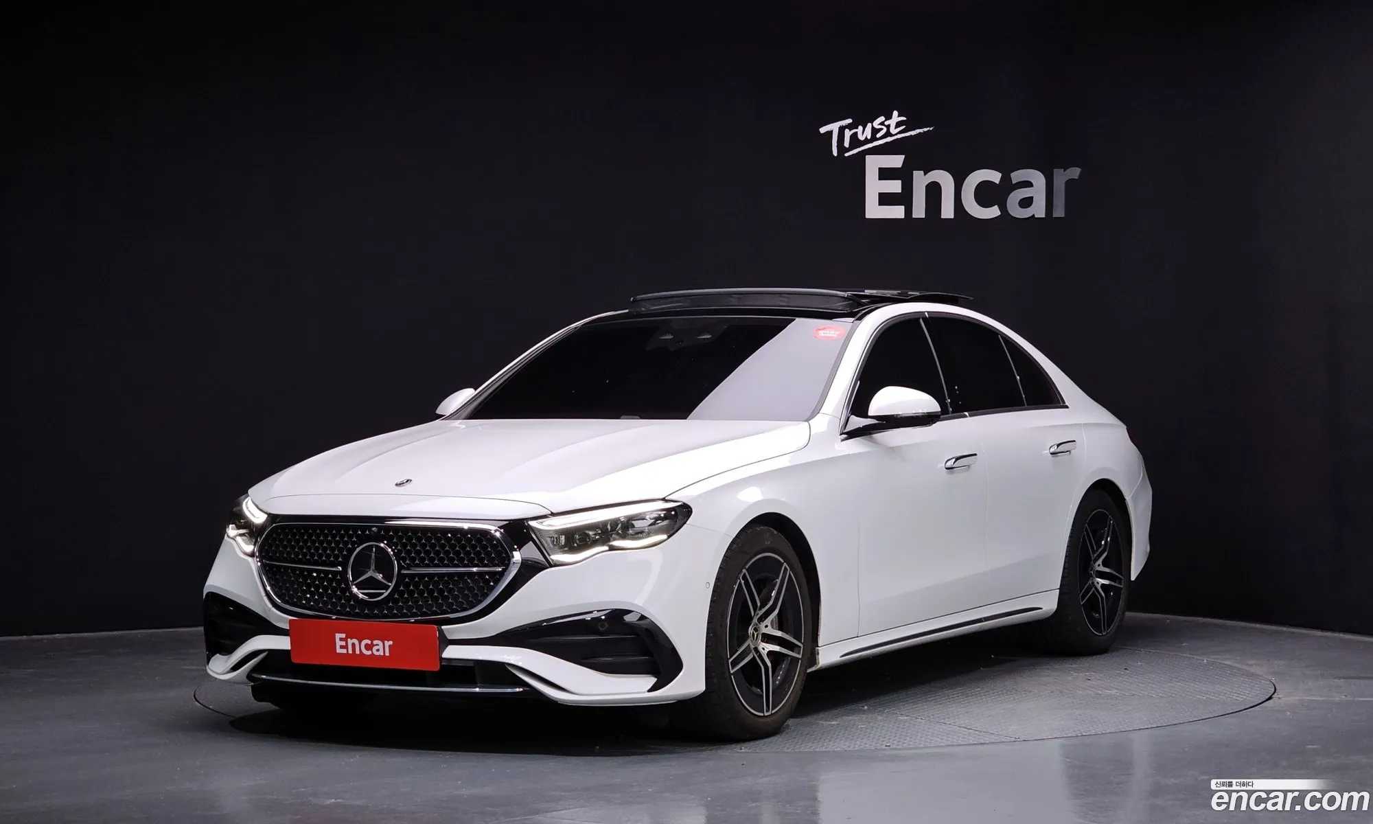 Mercedes-Benz E-Class W214 2024 — 20
