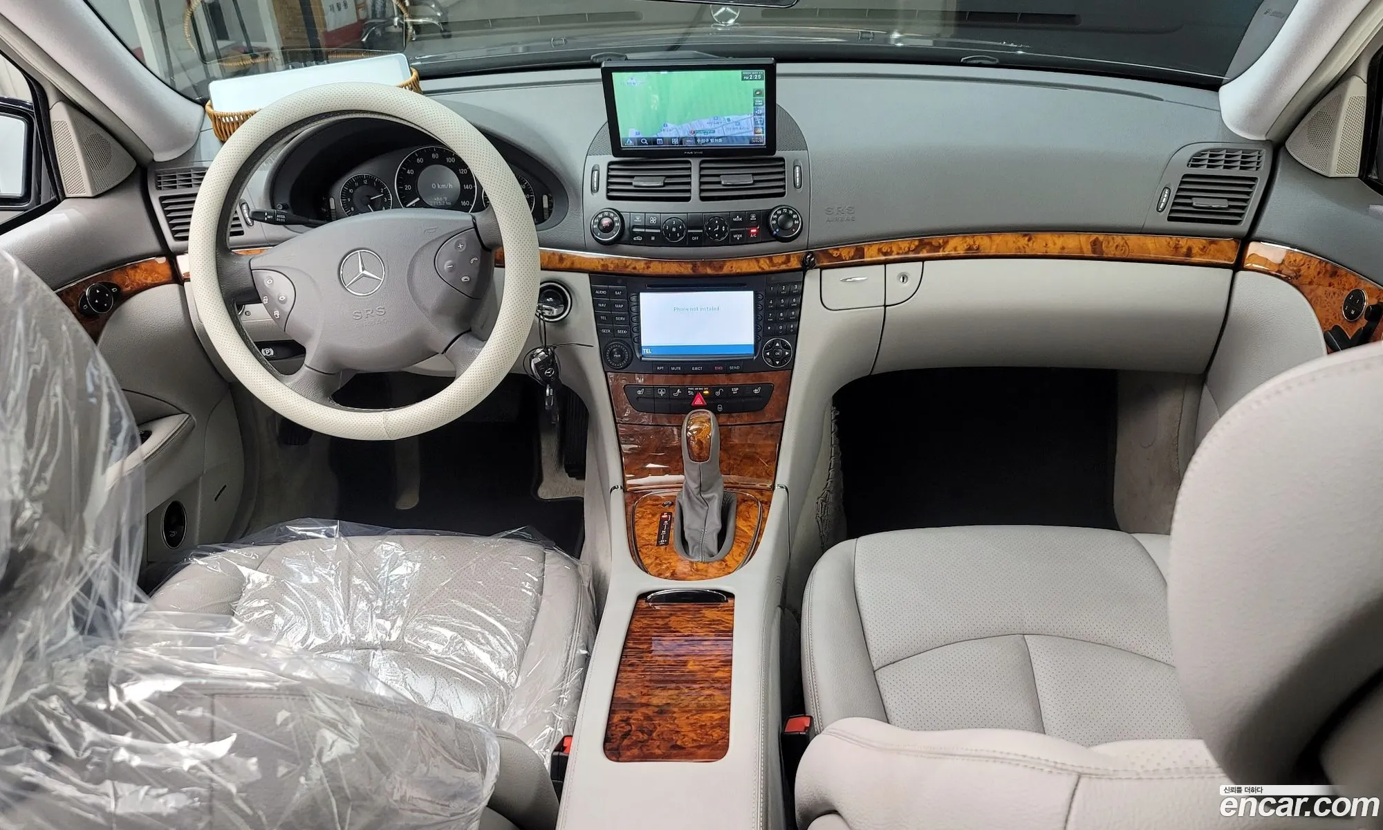 Mercedes-Benz E-Class W211 2006 WDBUF56J — 9