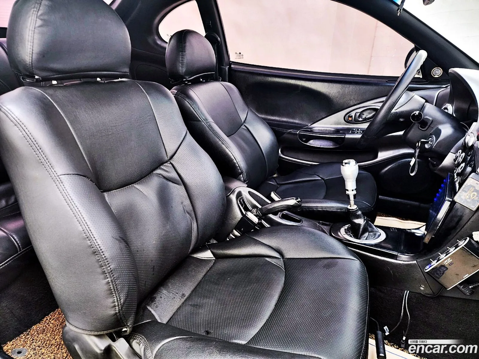 Hyundai Tiburon 1999 — 19
