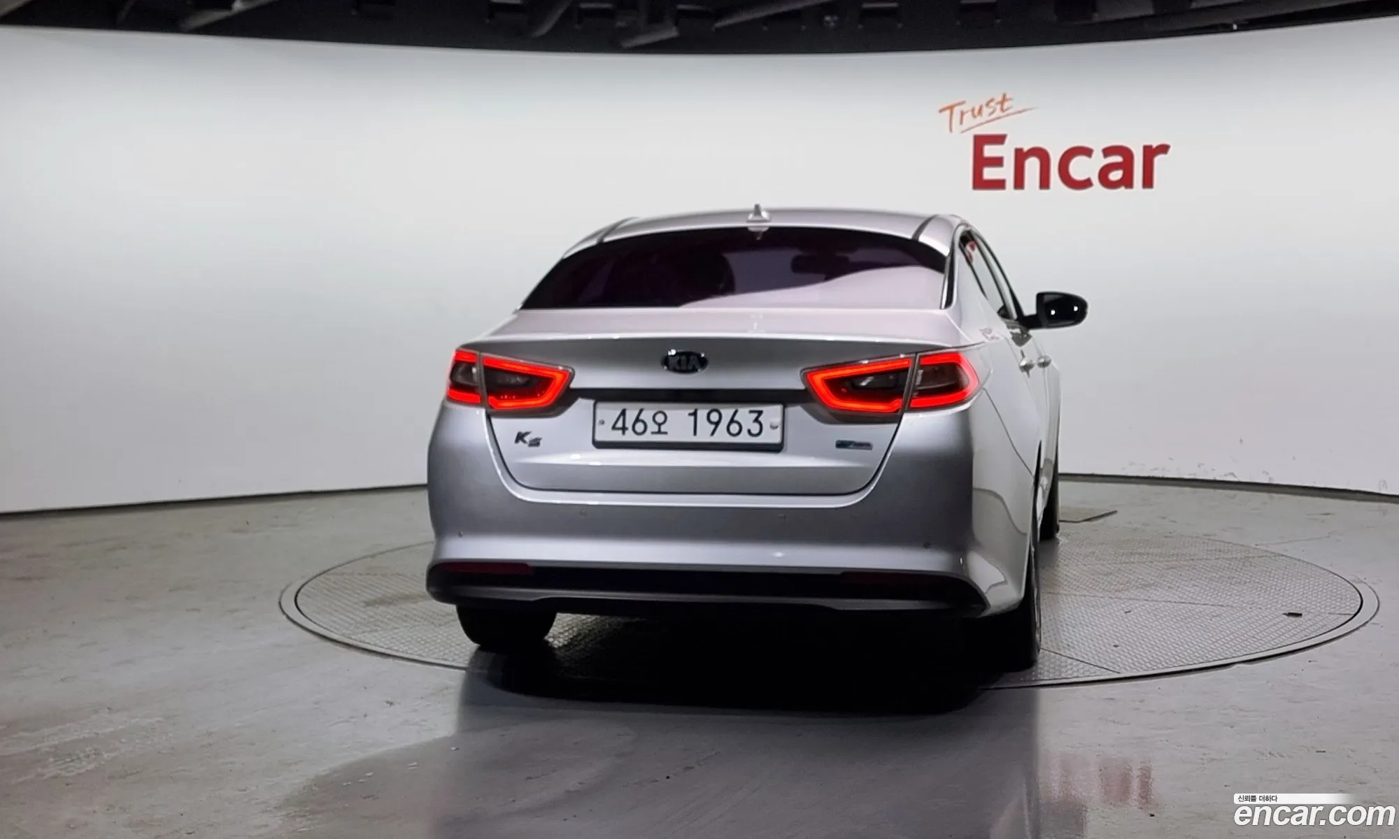 Kia K5 Hybrid 2014 — 19