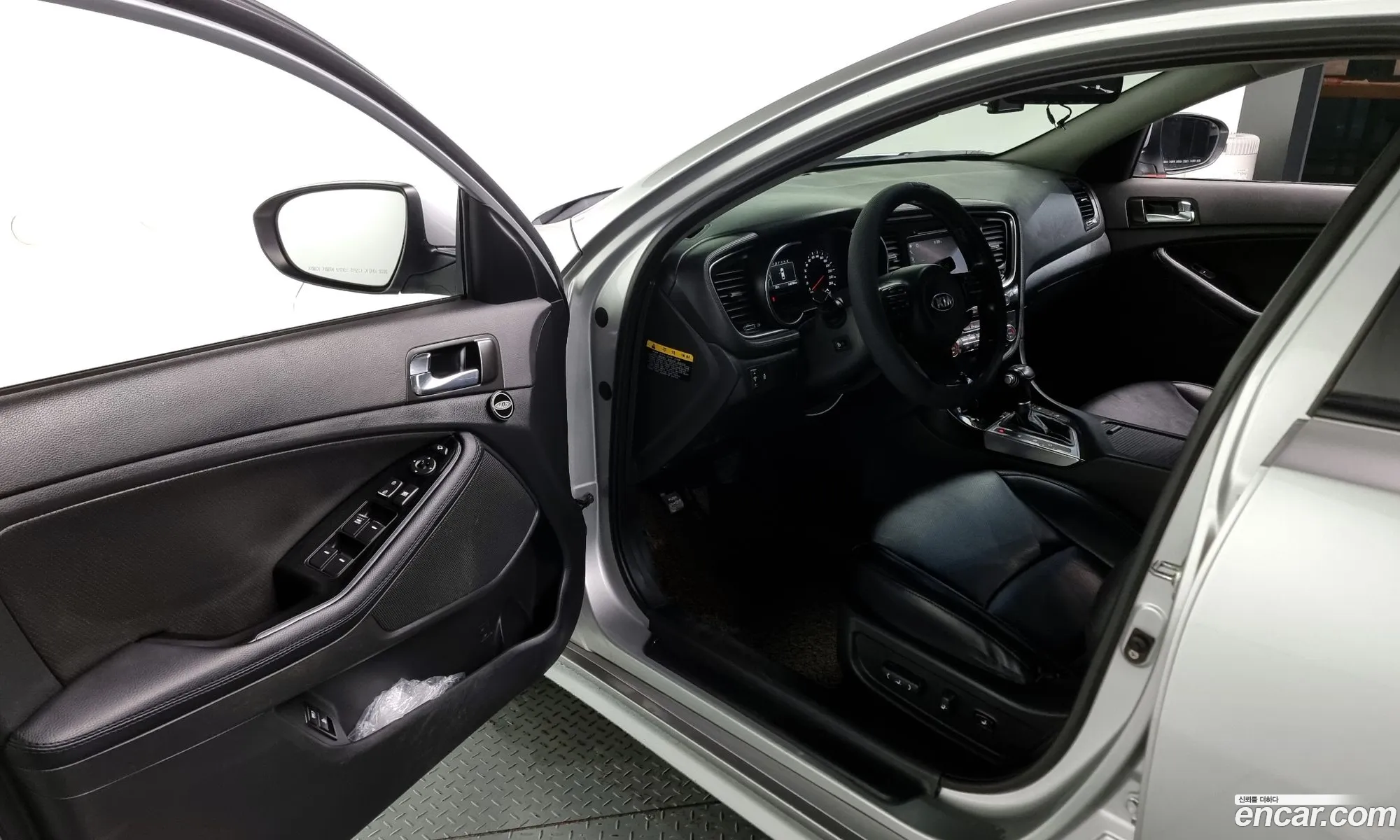 Kia K5 Hybrid 2014 — 8