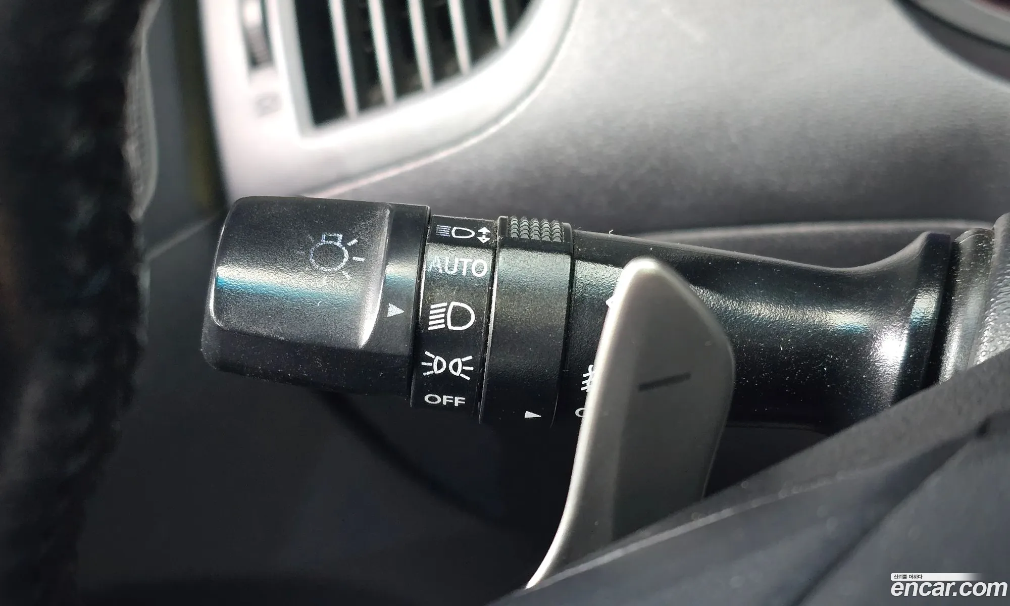 Hyundai Genesis Coupe 2010 — 10
