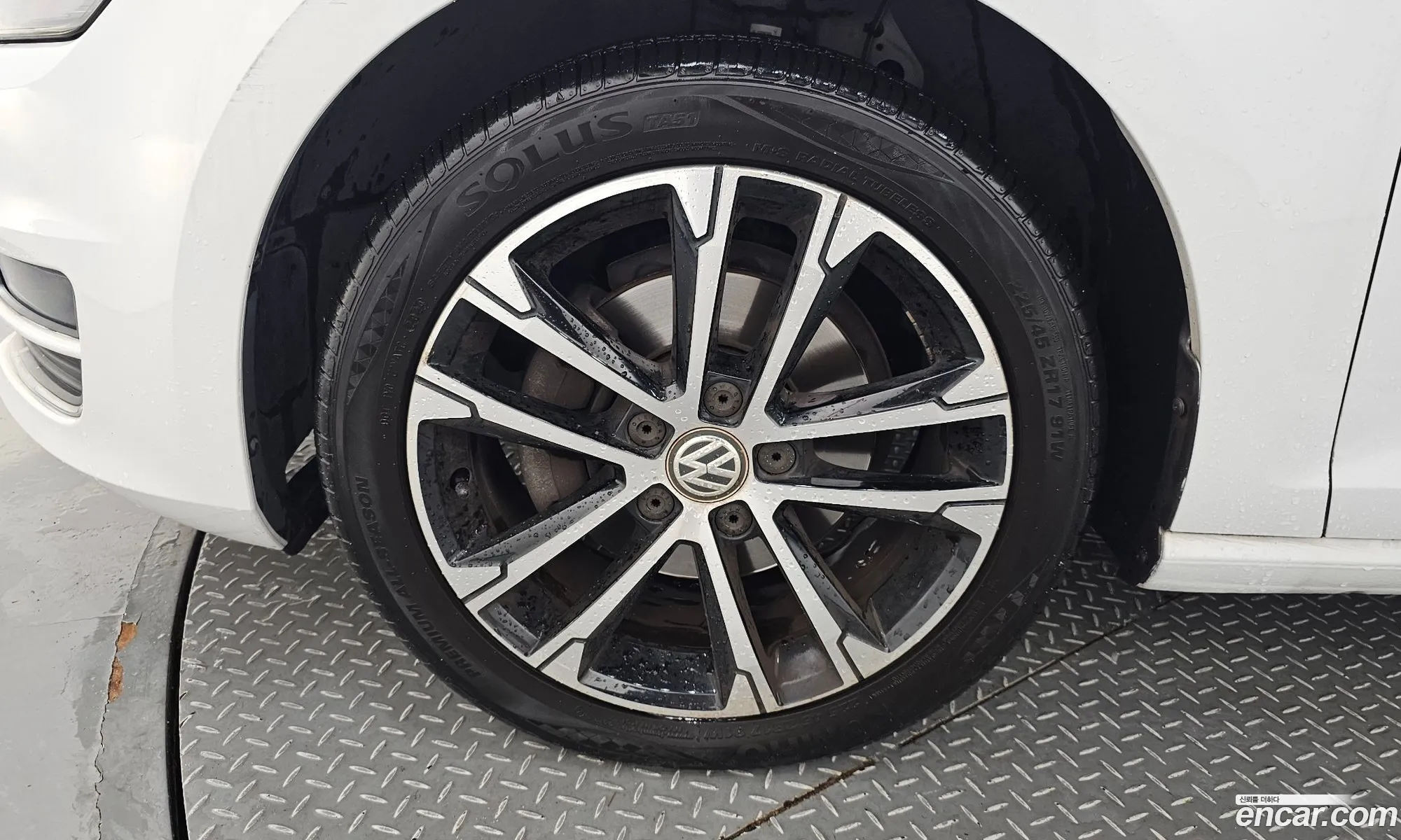 Volkswagen Golf 7th Gen 2014 — 8