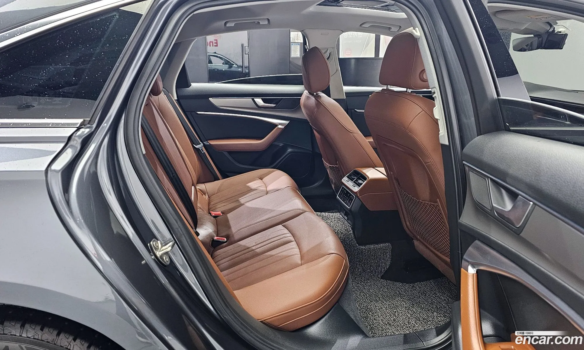 Audi A6 2021 WAUZZZF29MN015936 — 6