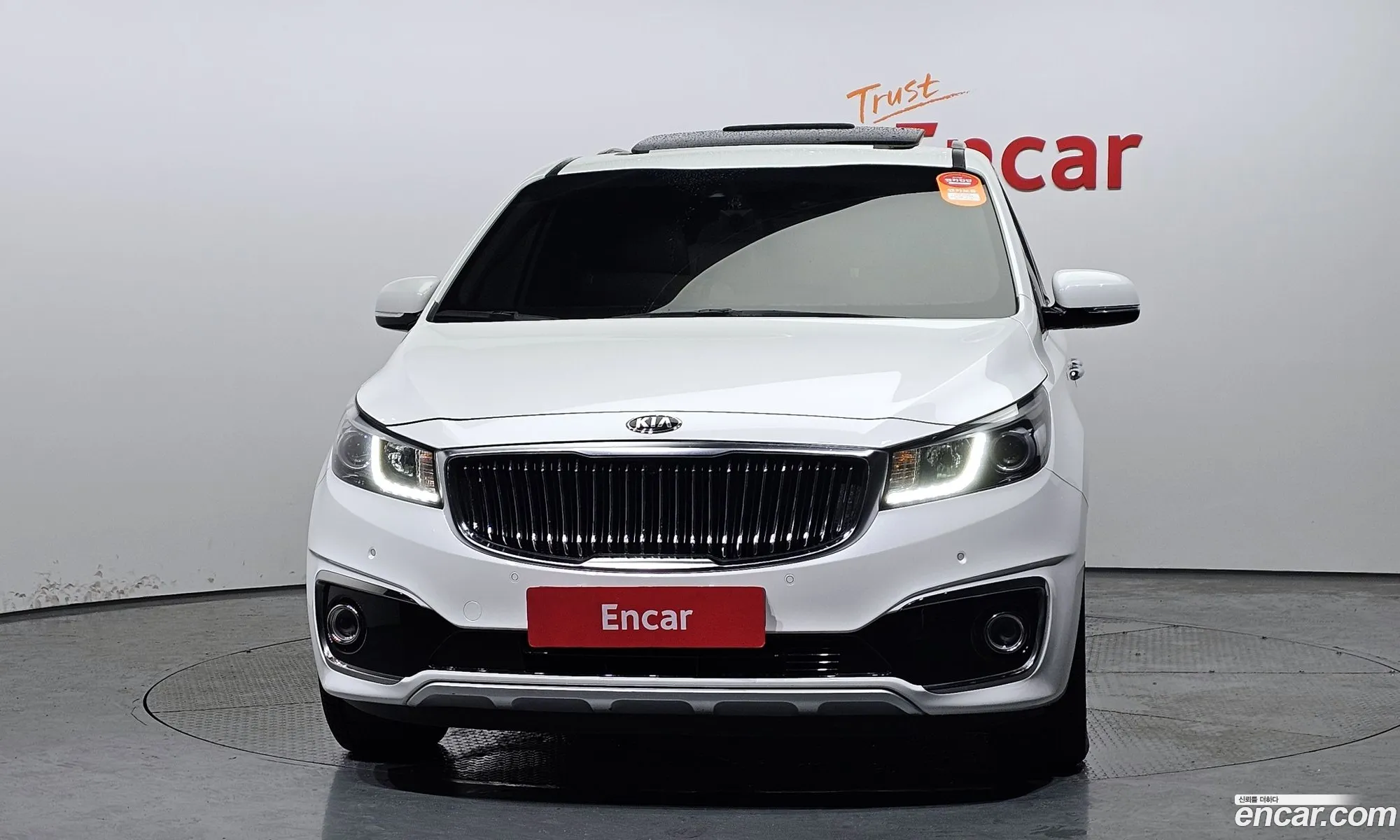 Kia Carnival 2017 — 4