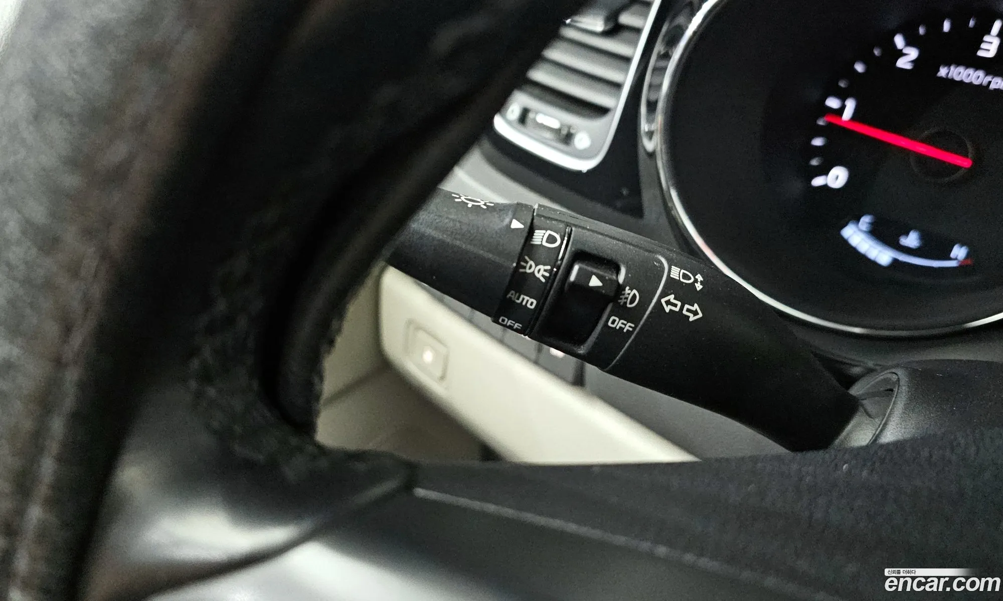 Kia Carnival 2017 — 12