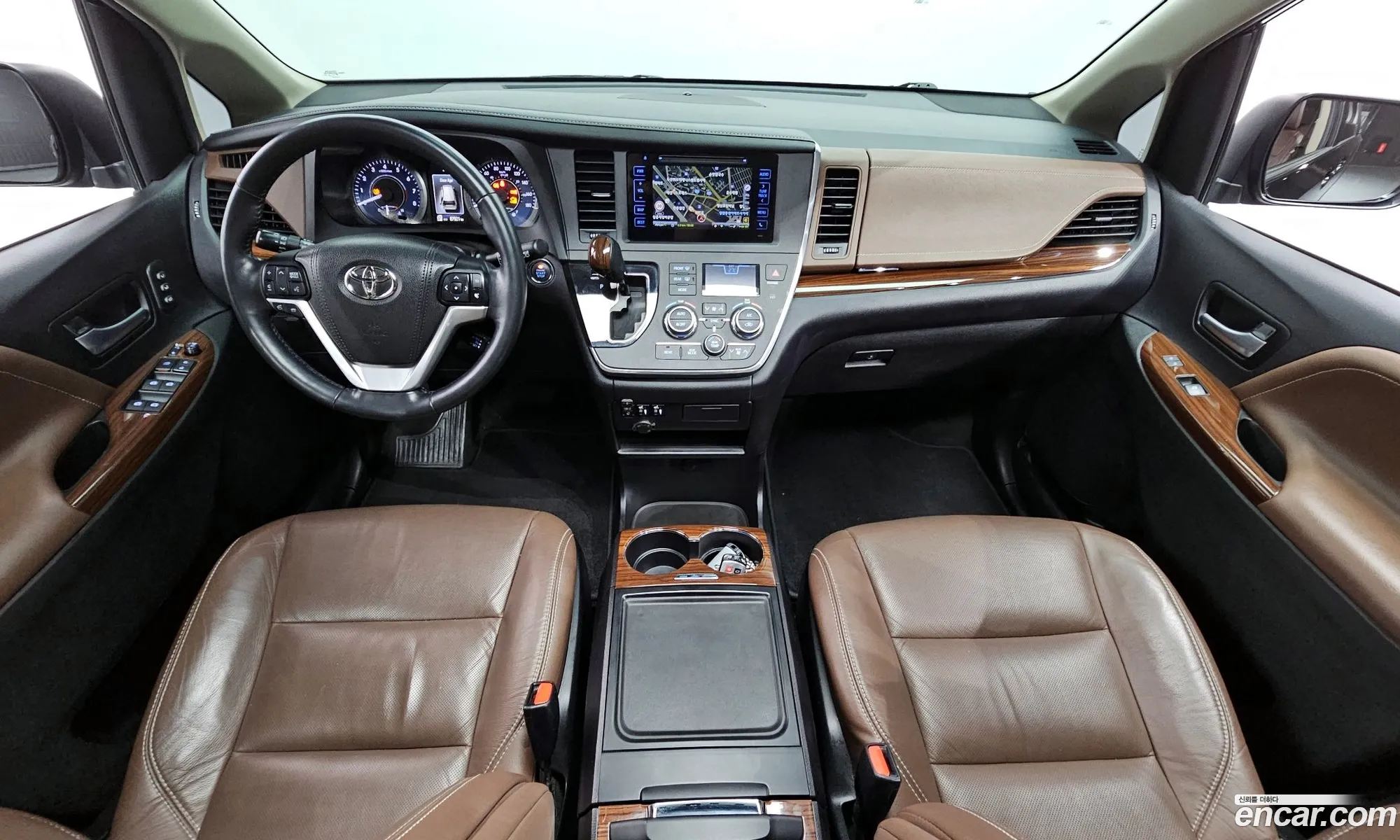 Toyota Sienna 2017 5TDDZ3DC4HS160288 — 6