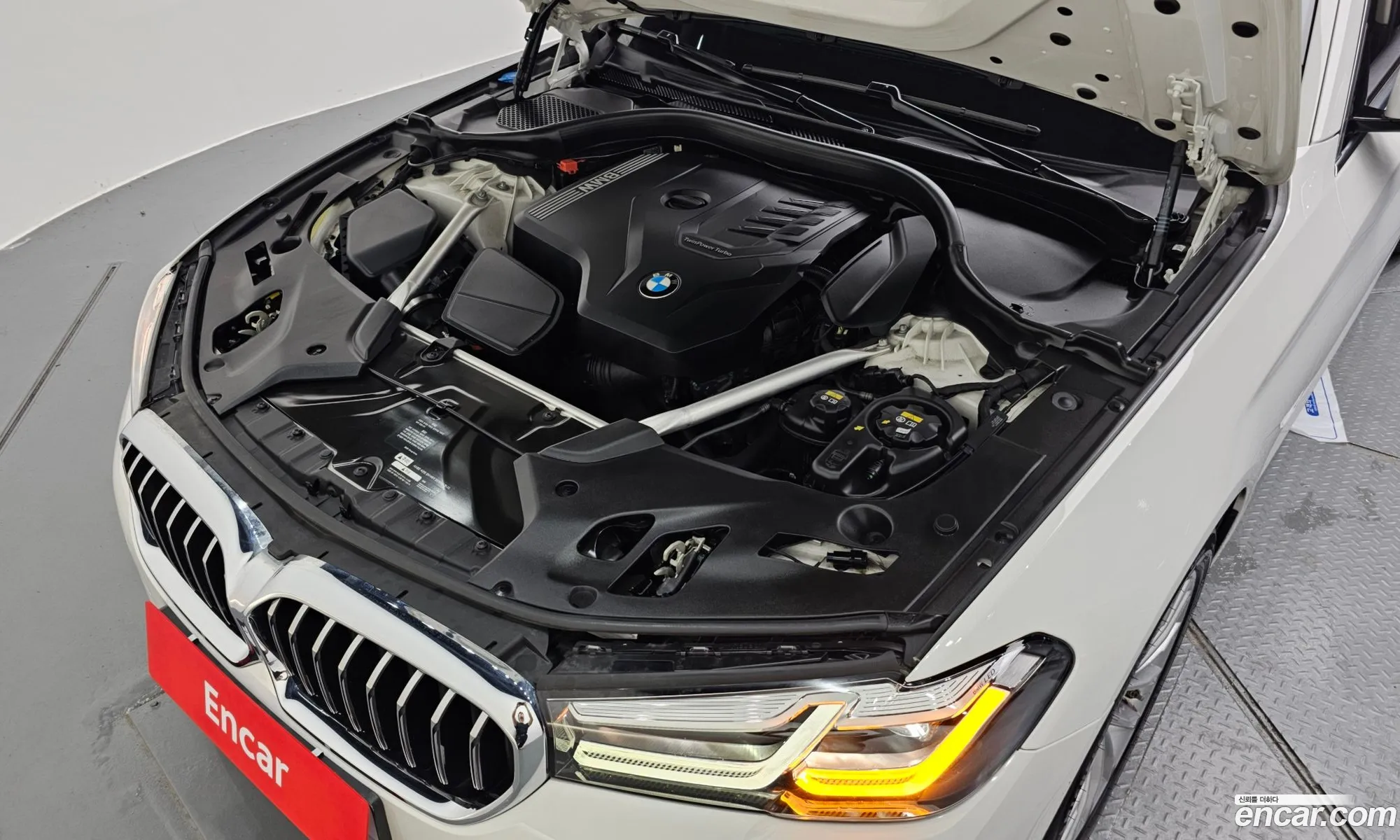 BMW 5 Series 2020 WBA71BH09MCF36171 — 13