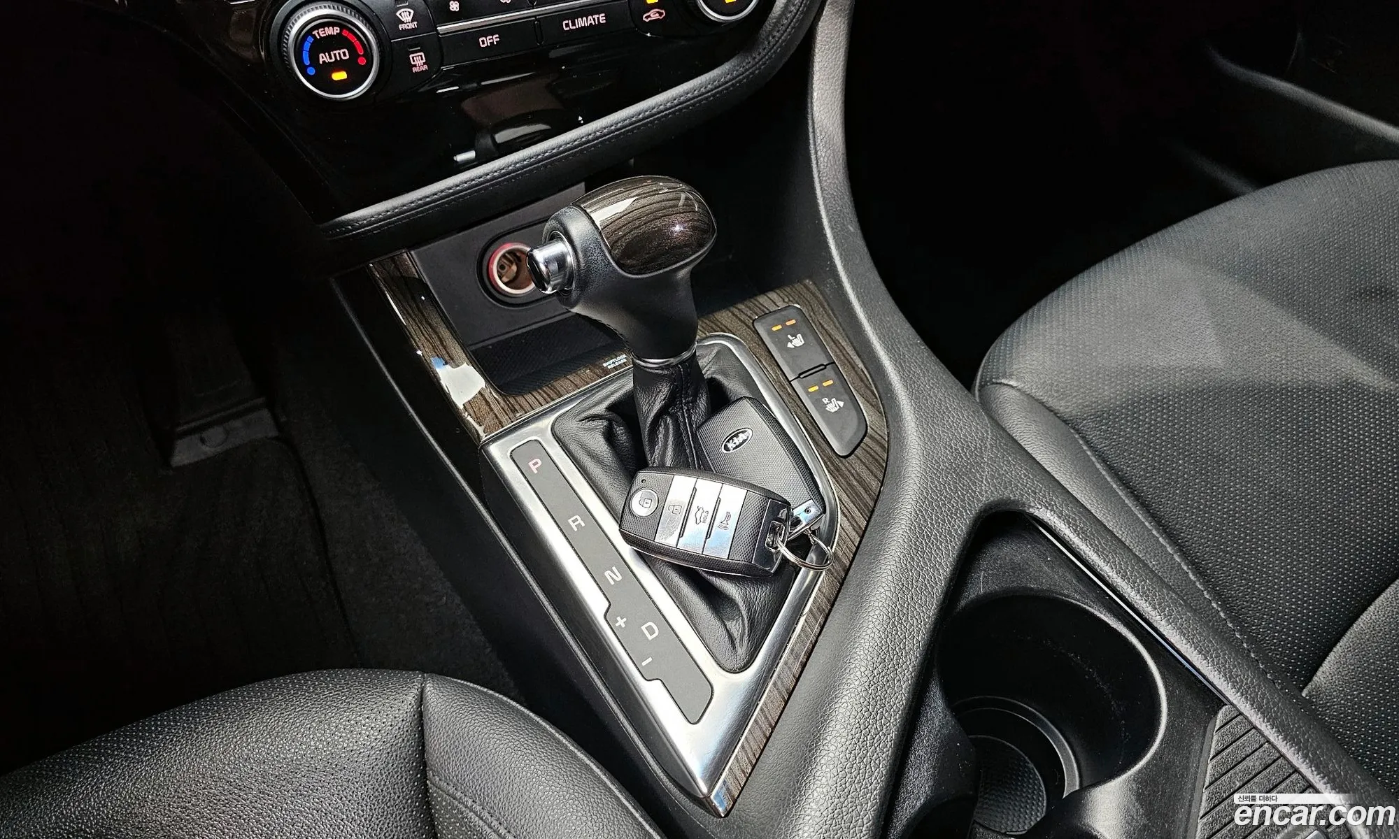Kia K5 2013 — 17