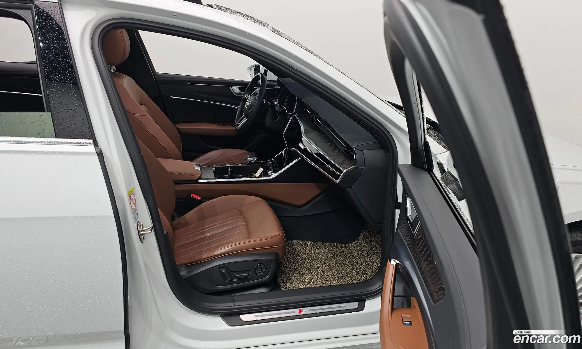 Audi A6 2021 WAUZZZF21MN034030 — 10