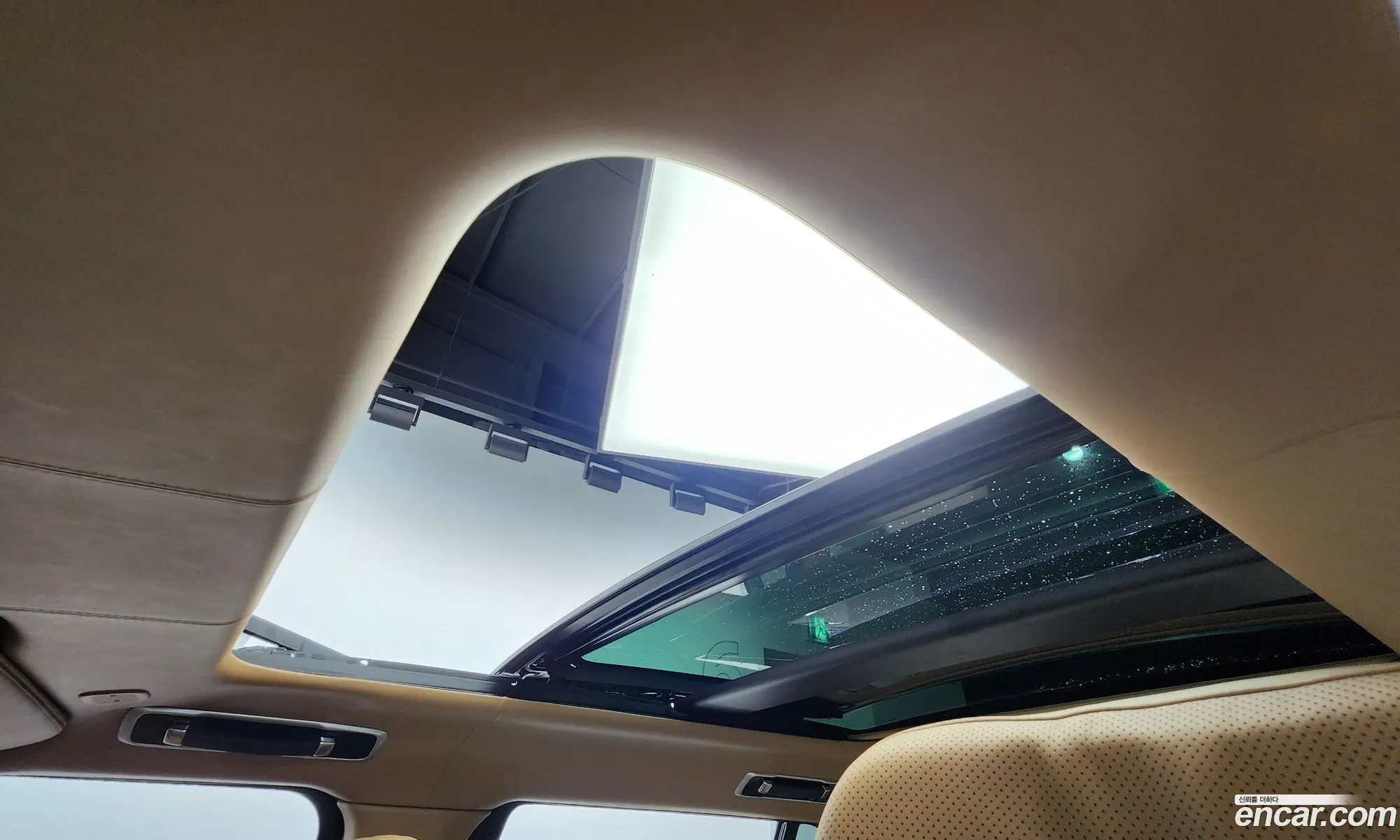 Land Rover Range Rover 2024 SALKABB9111111111 — 10
