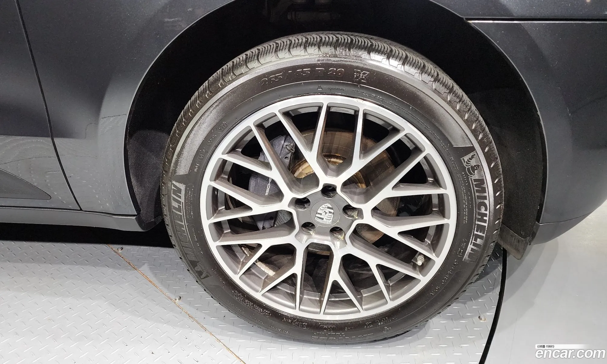 Porsche Macan 2017 WP1AA2950HLB24211 — 6