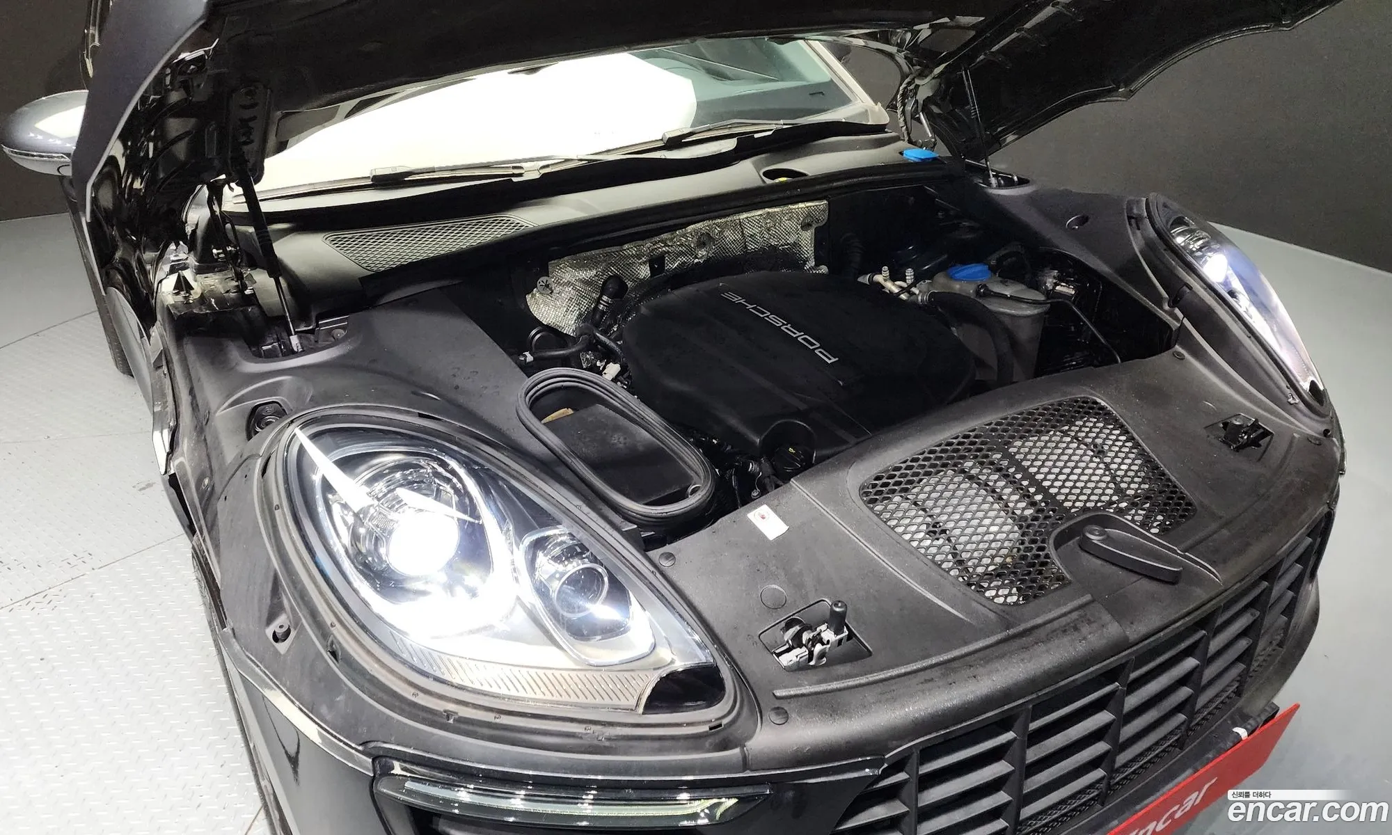 Porsche Macan 2017 WP1AA2950HLB24211 — 15