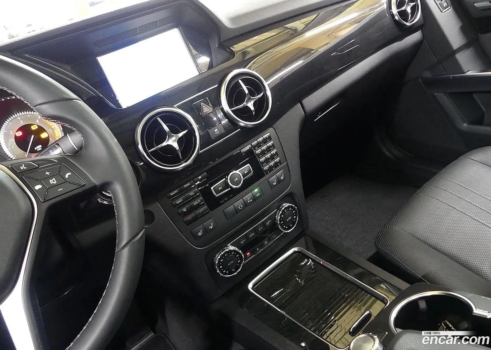 Mercedes-Benz GLK-Class X204 2012 — 16