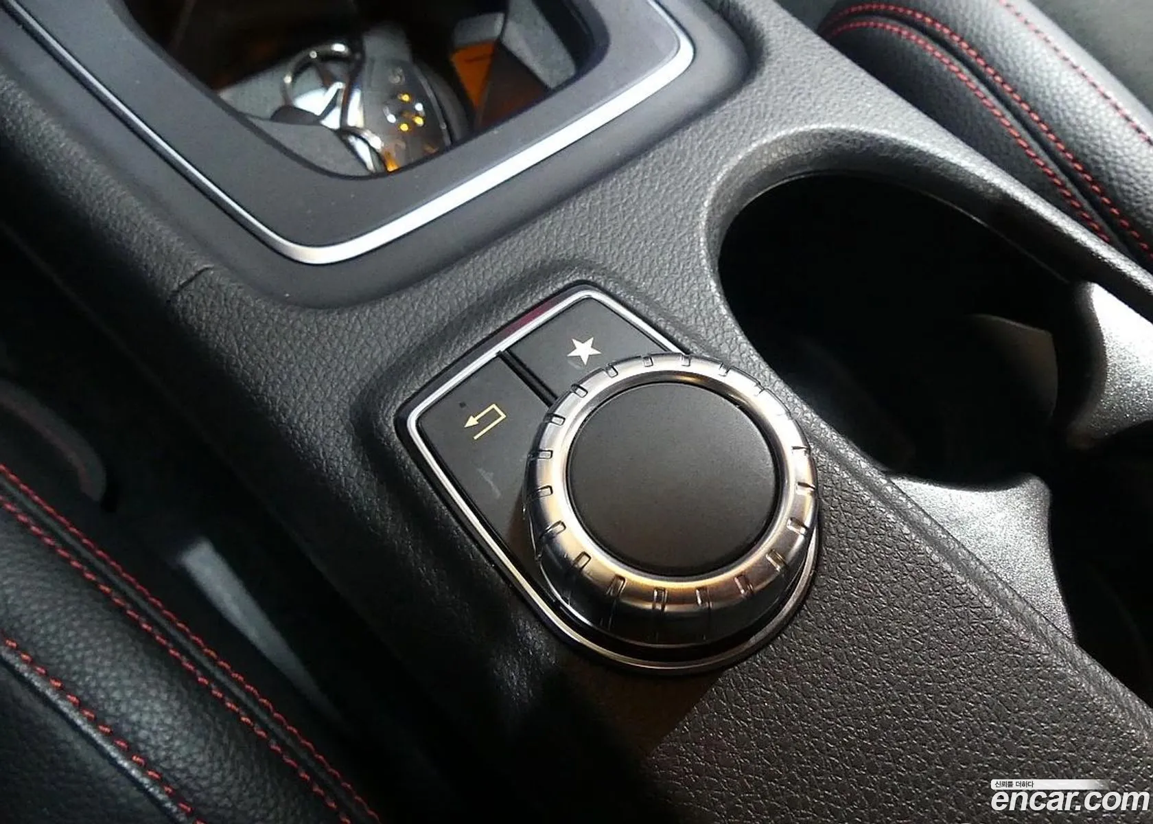 Mercedes-Benz CLA-Class C117 2018 — 13