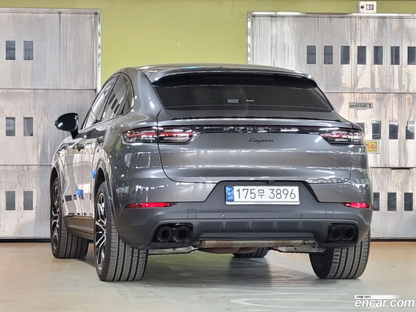 Porsche Cayenne 2020 — 16