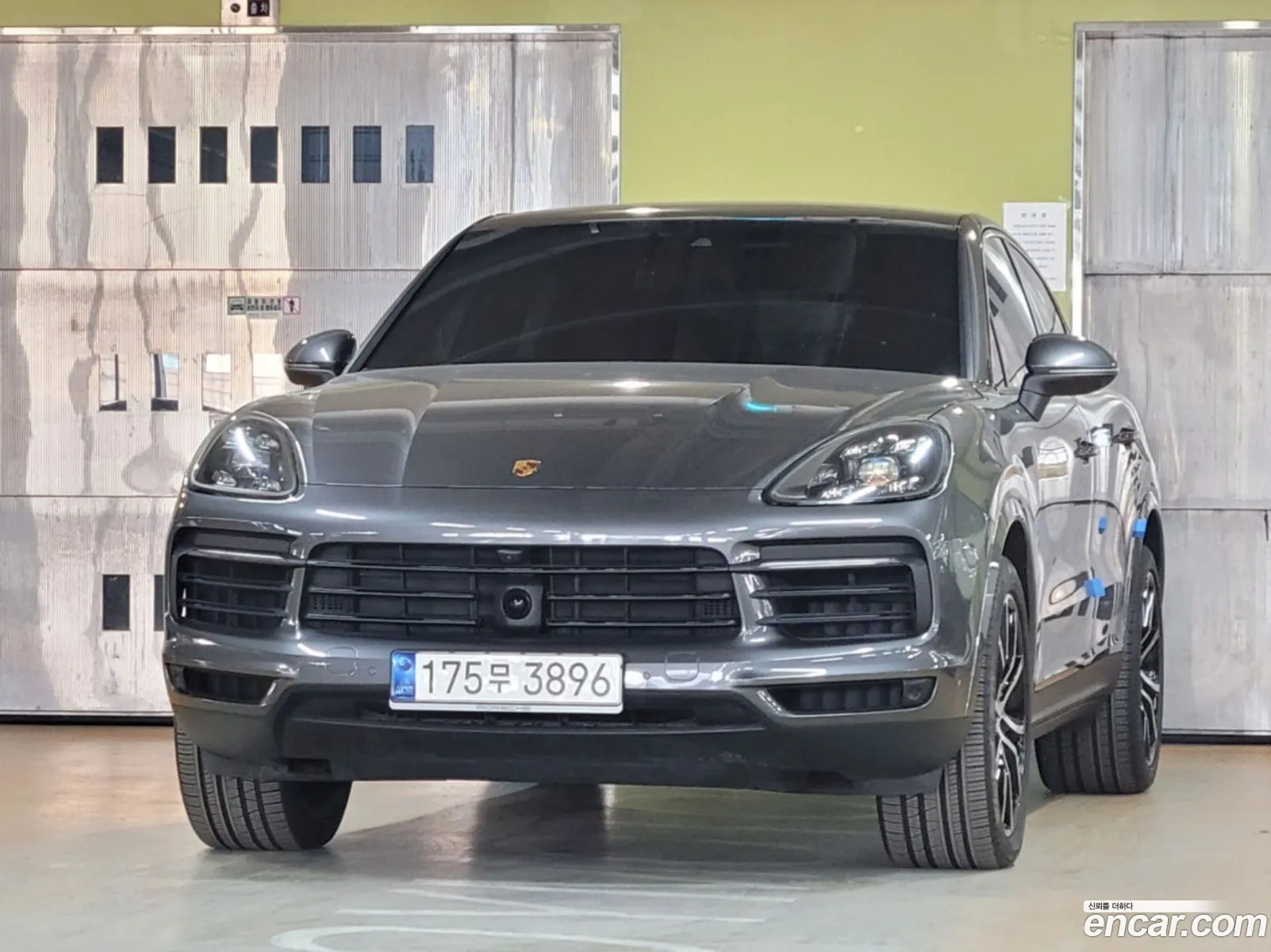 Porsche Cayenne 2020 — 18