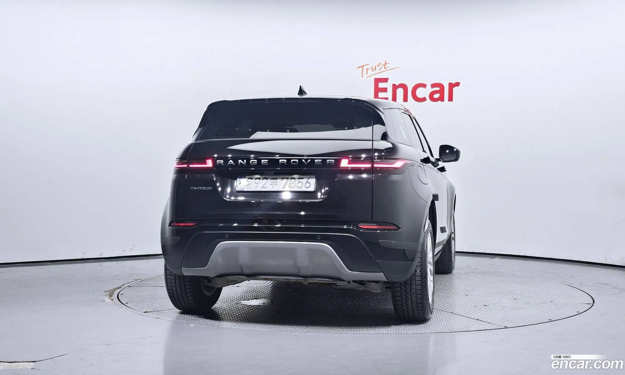 Land Rover Range Rover Evoque 2024 — 19